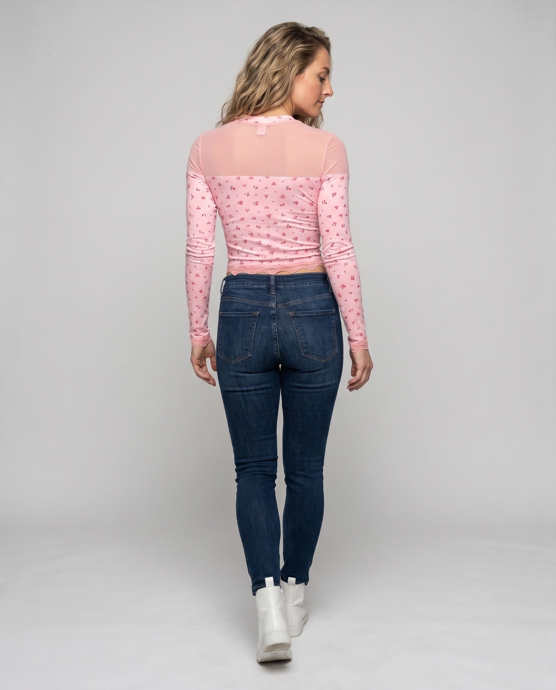 Product 15636518437194 - back_view