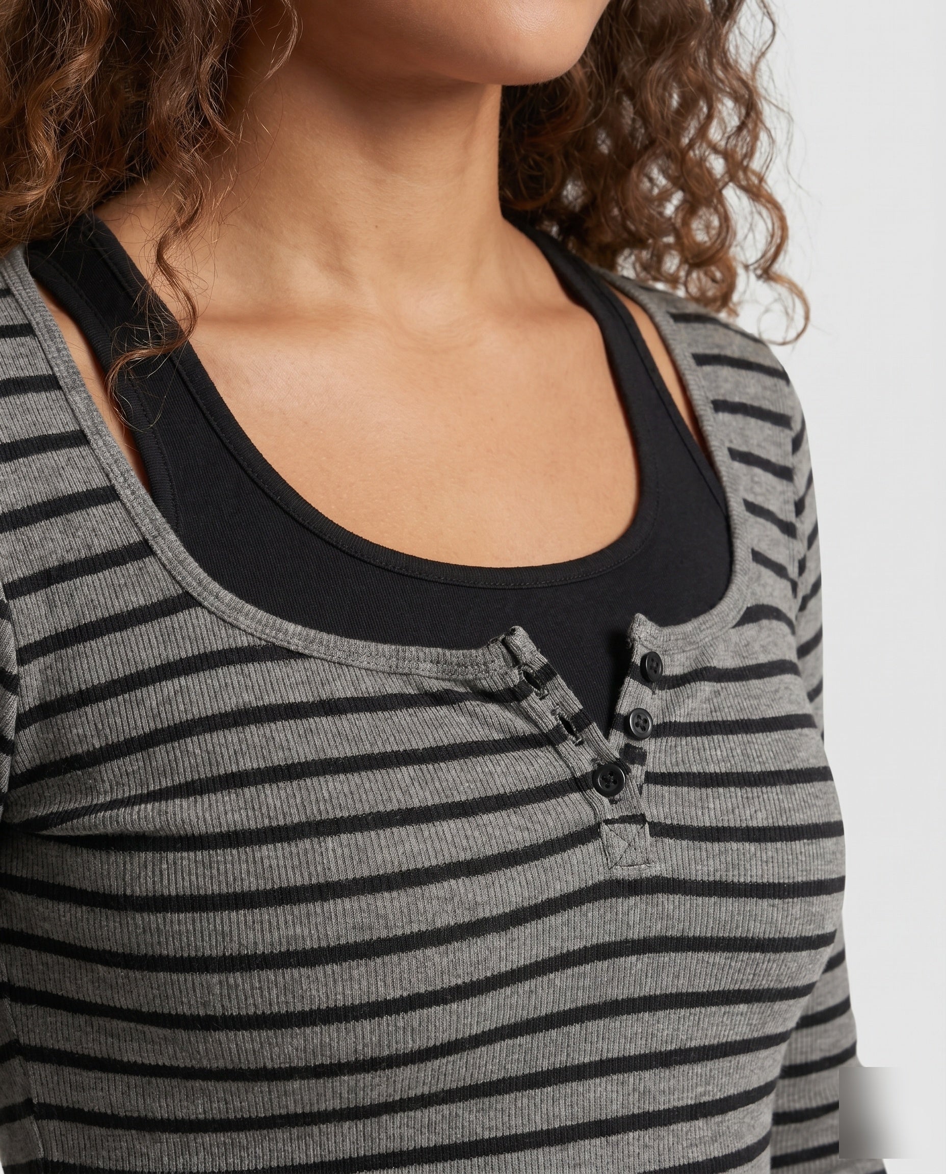 Product 15637854355786 - close_up_detail