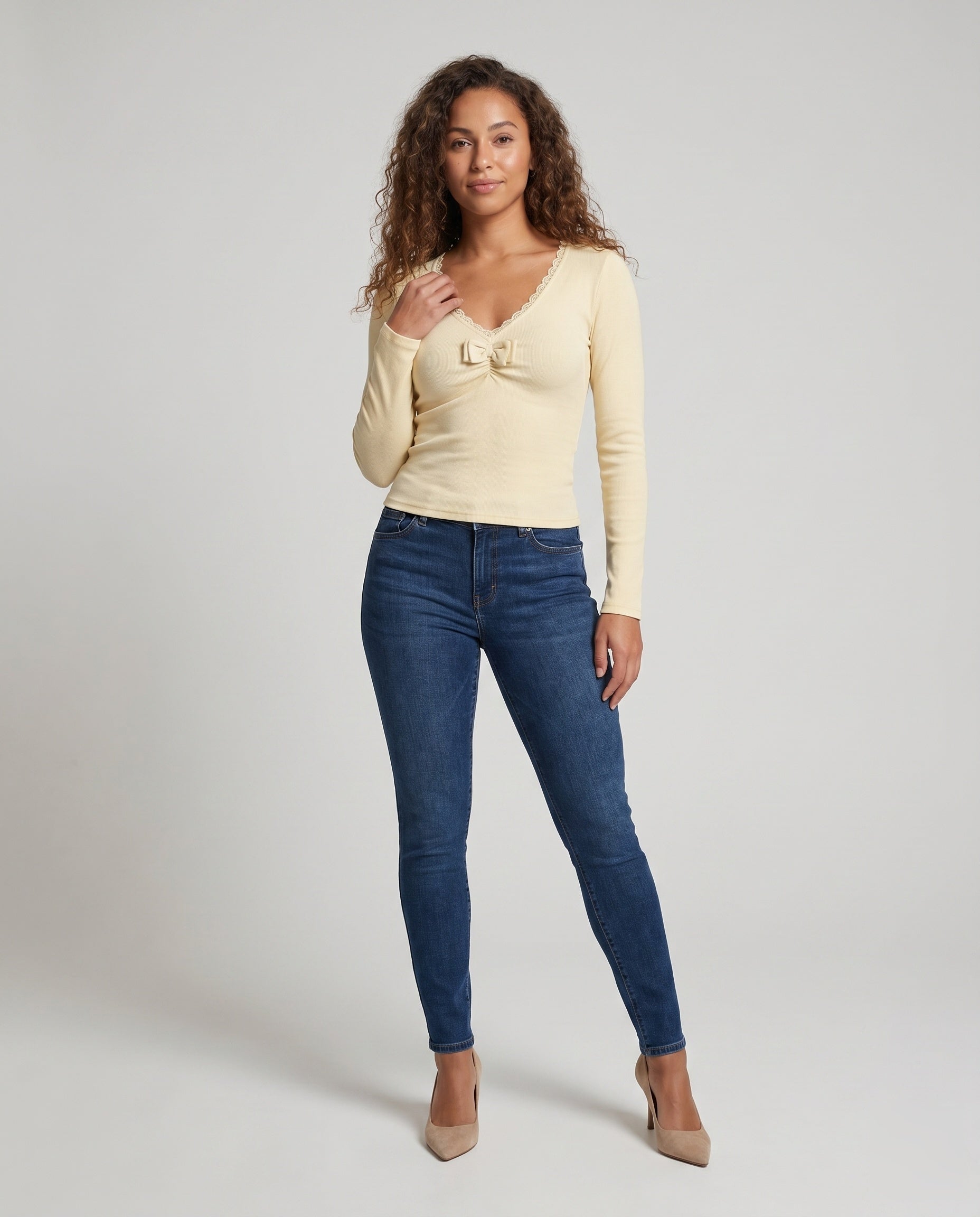 Product 15637855732042 - full_body_front