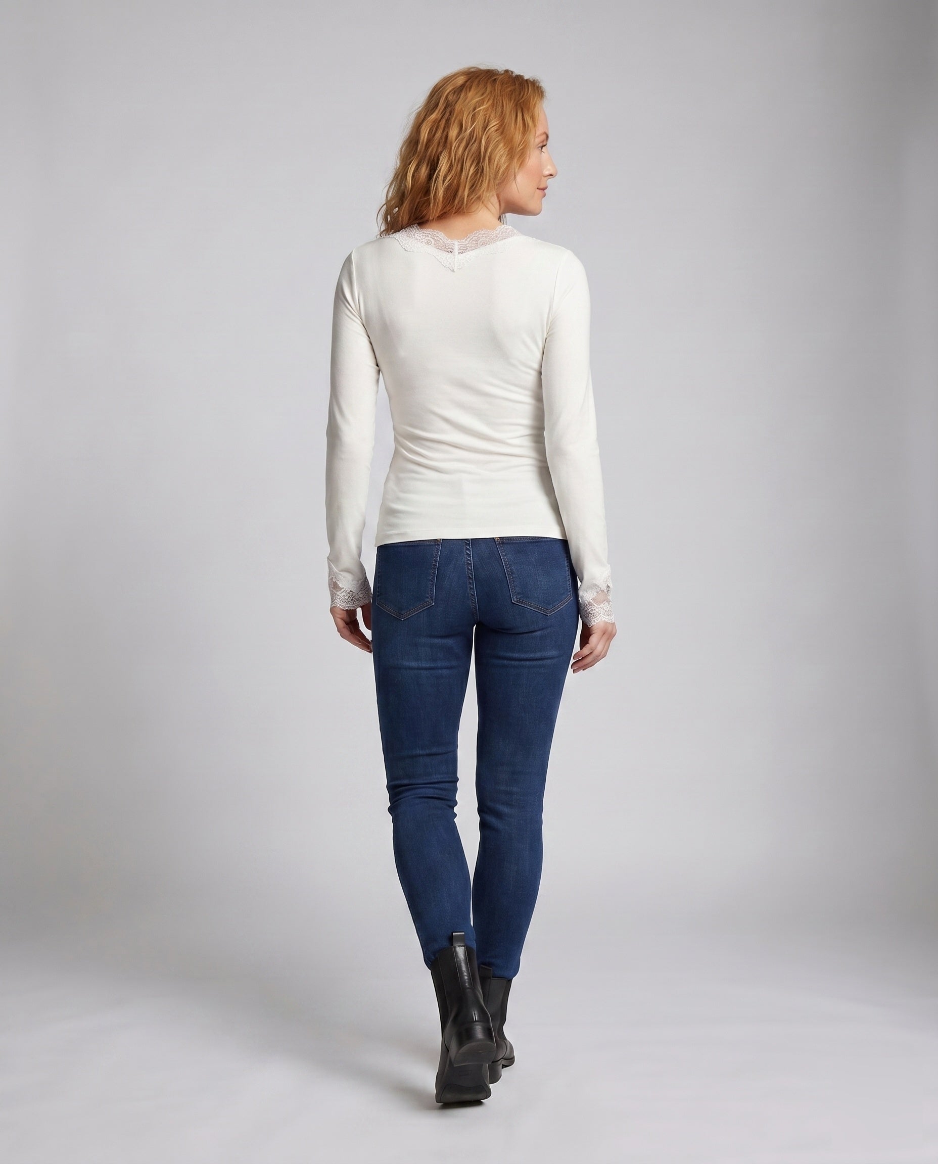 Product 15637856158026 - back_view