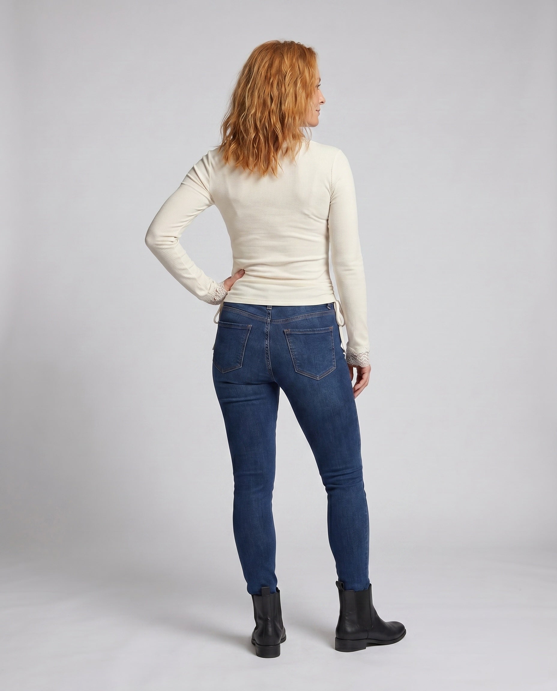 Product 15637856321866 - back_view