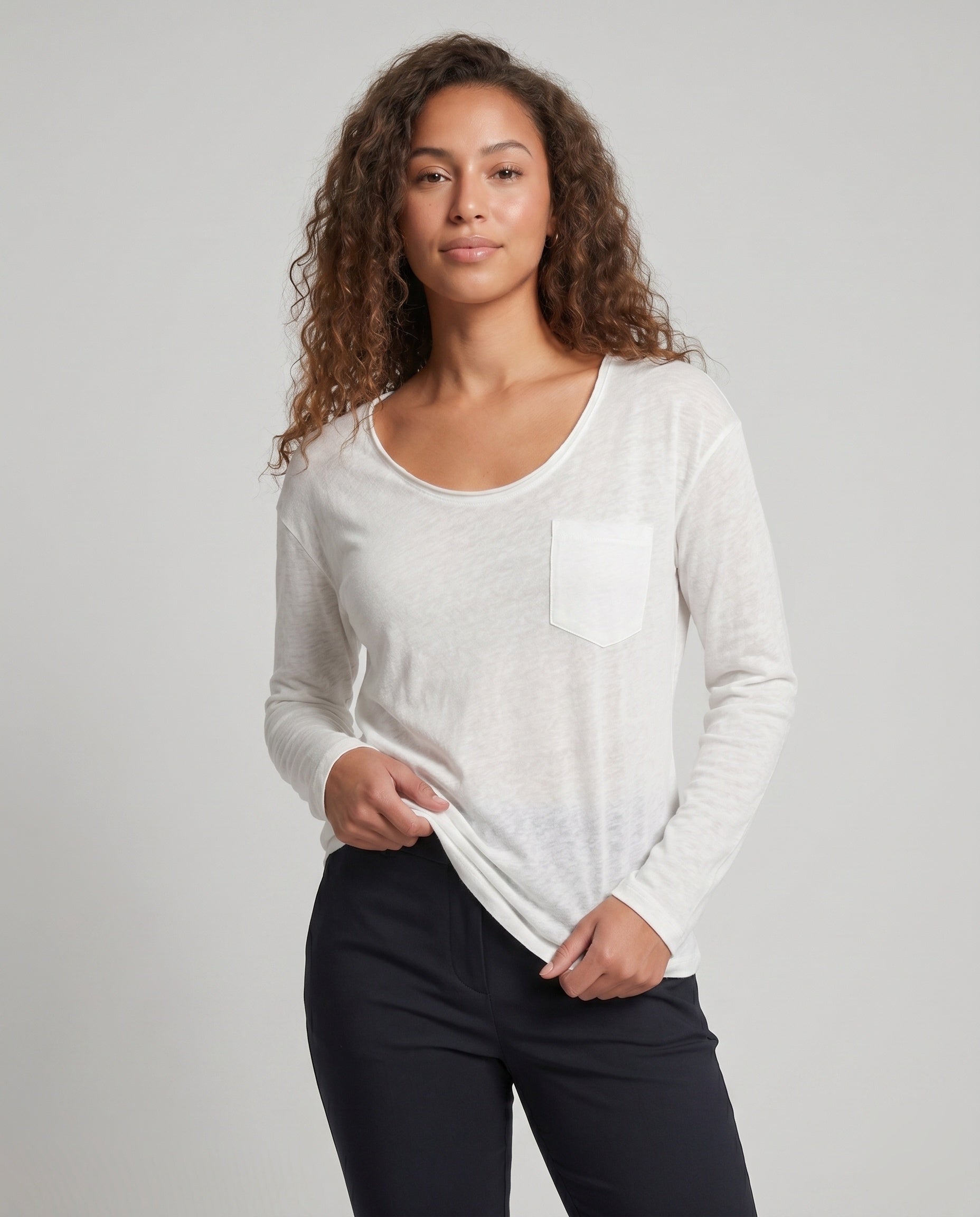 Product 15637857468746 - upper_body