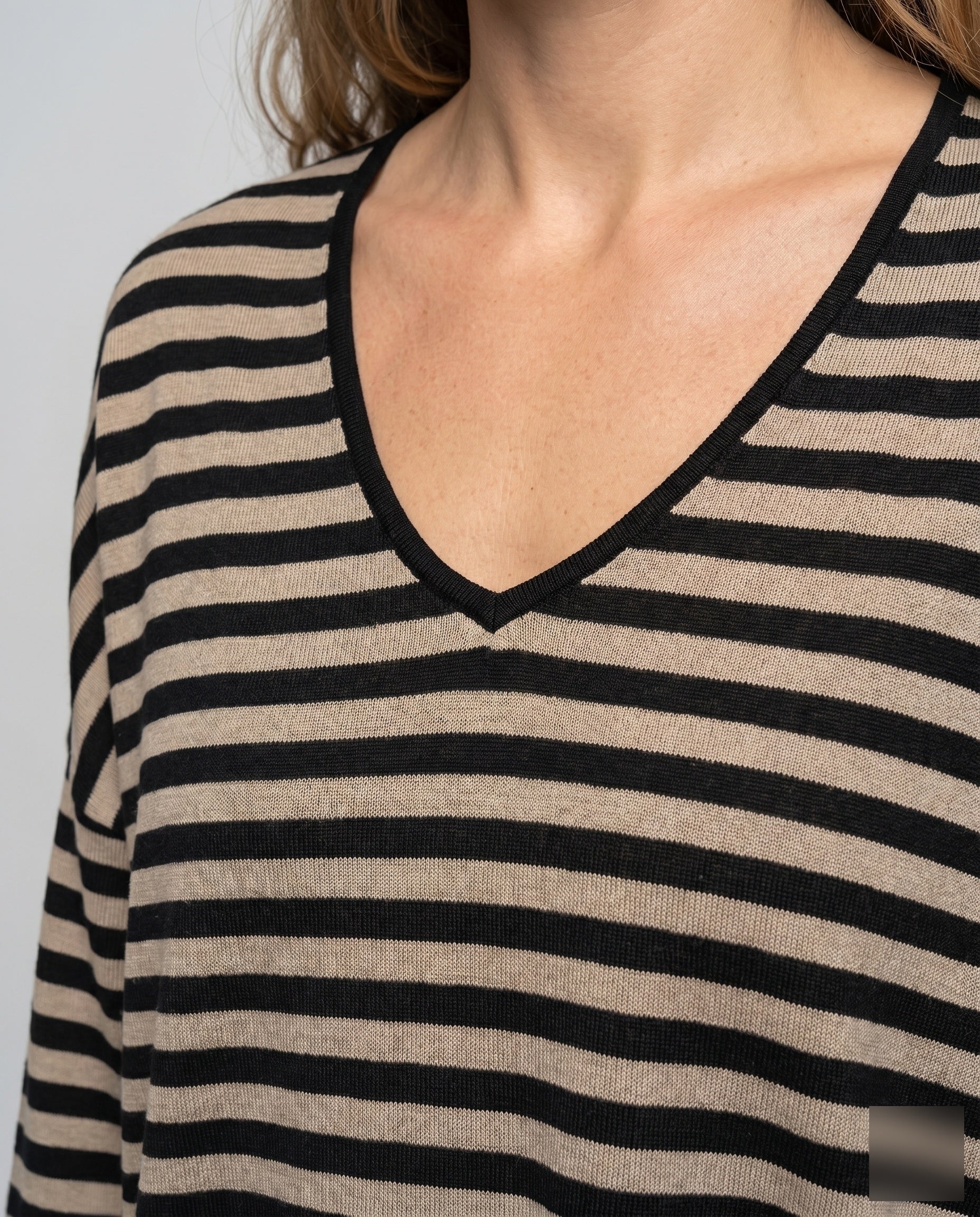 Product 15637858156874 - close_up_detail