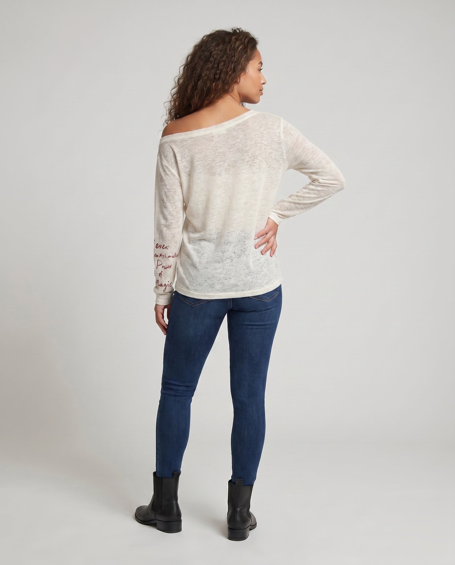 Product 15637859434826 - back_view