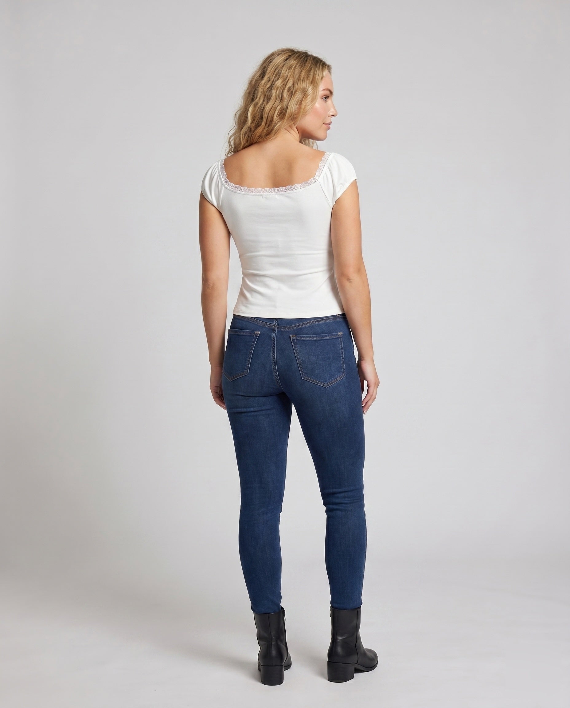 Product 15637861531978 - back_view