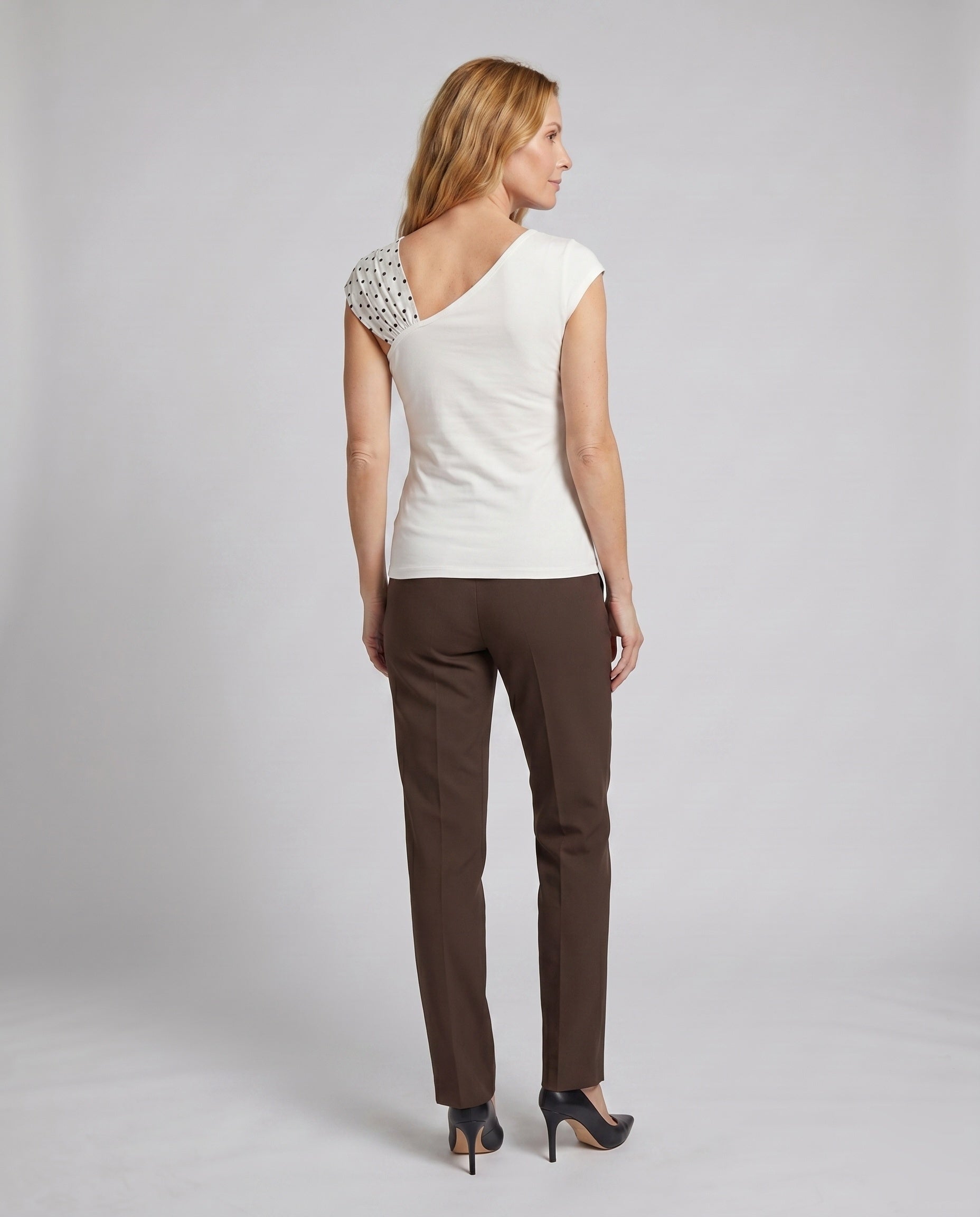Product 15637862318410 - back_view
