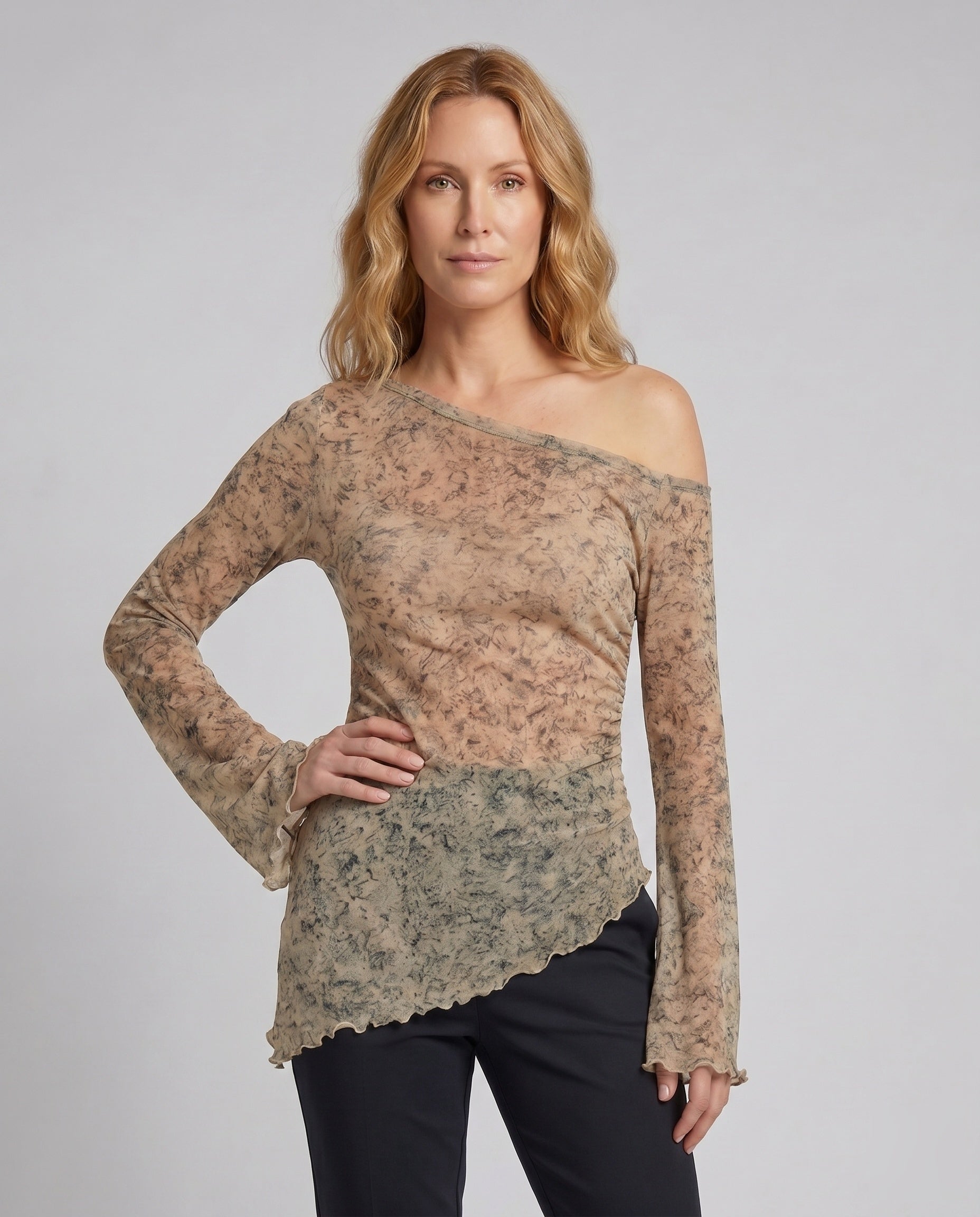 Product 15637862547786 - upper_body
