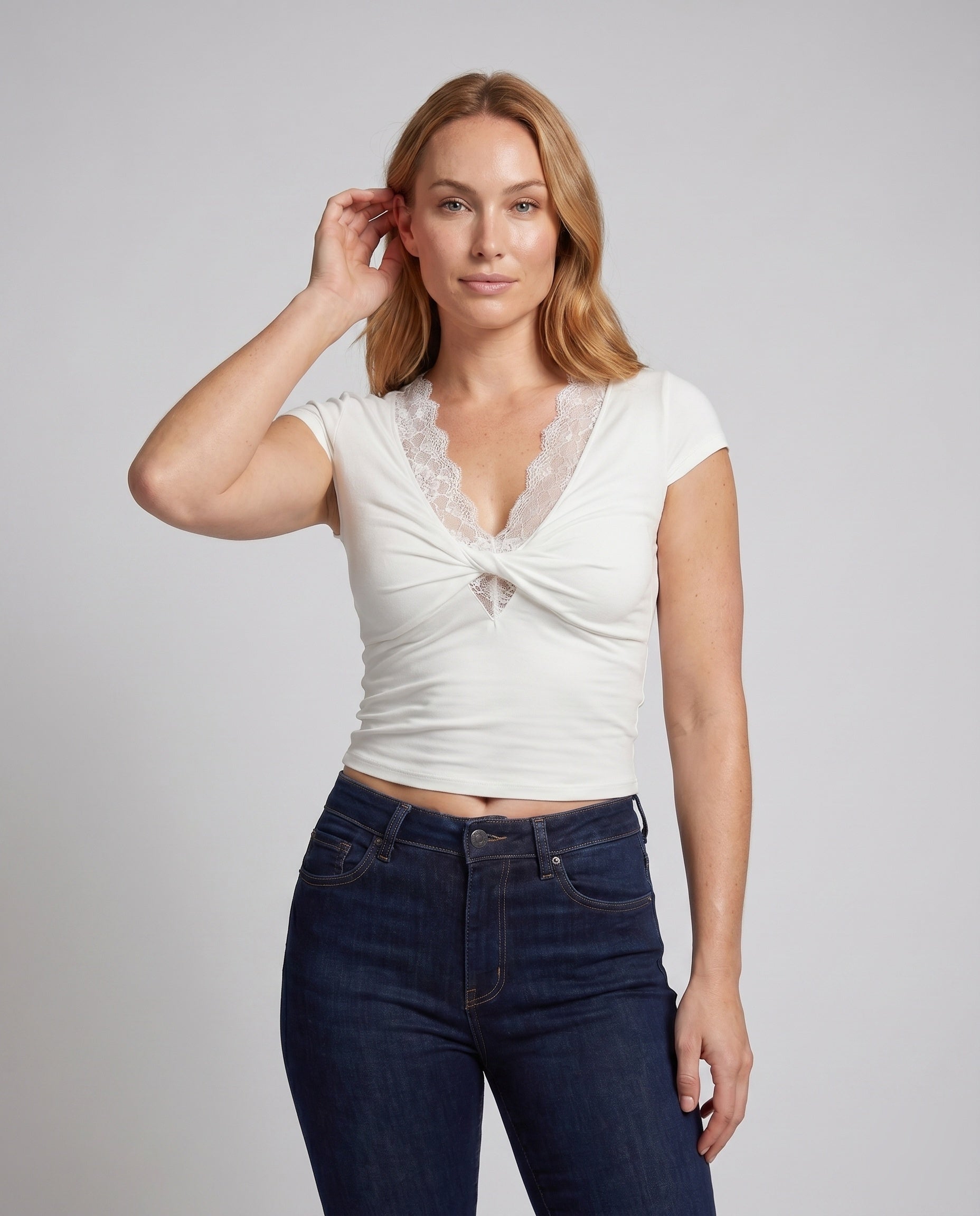 Product 15637863596362 - upper_body