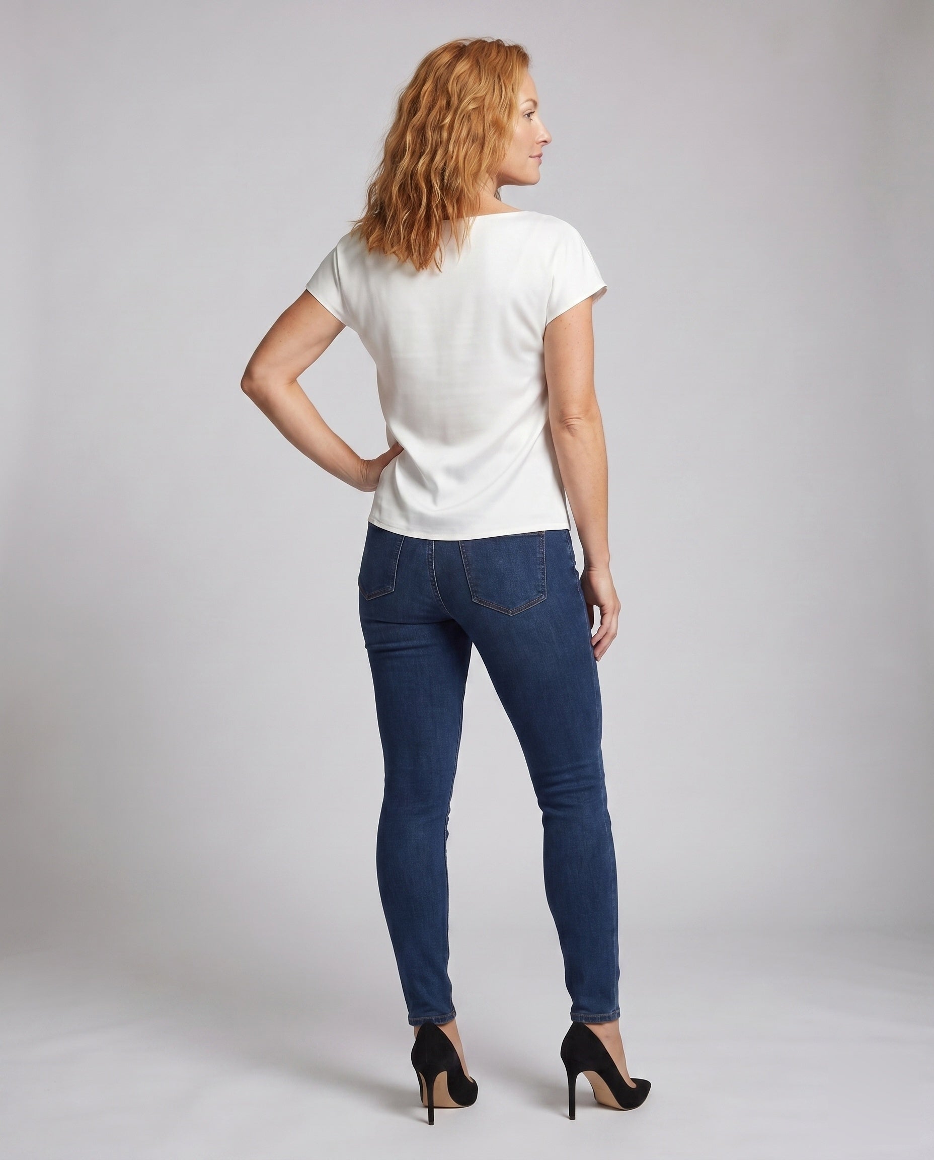 Product 15637865103690 - back_view
