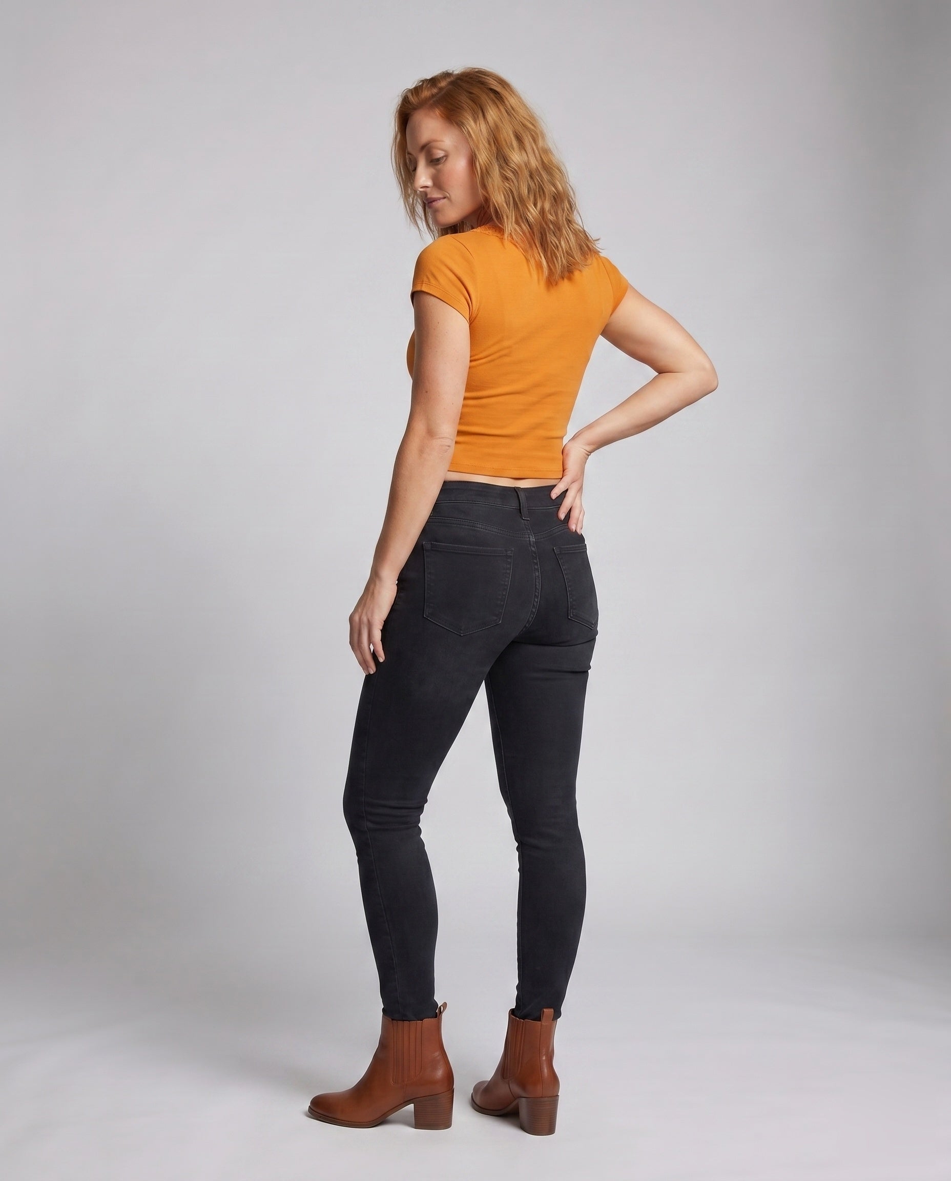 Product 15637865496906 - back_view