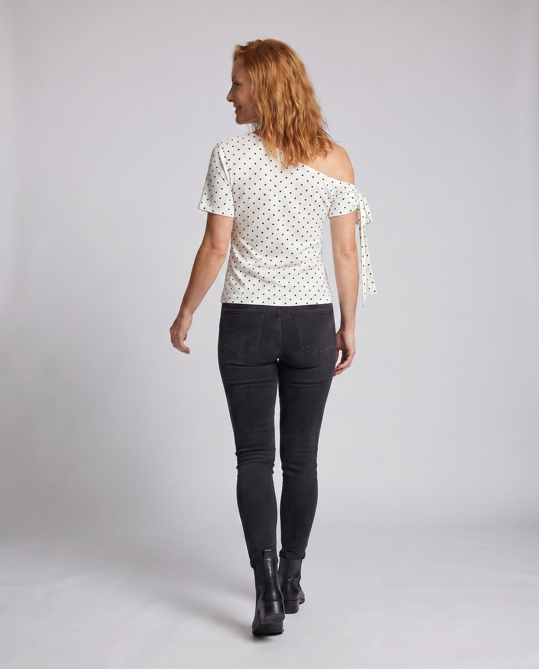 Product 15637868020042 - back_view