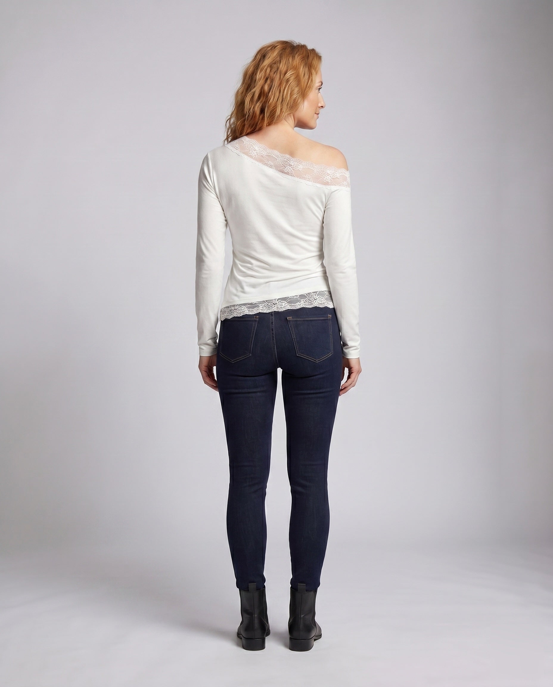 Product 15637868052810 - back_view