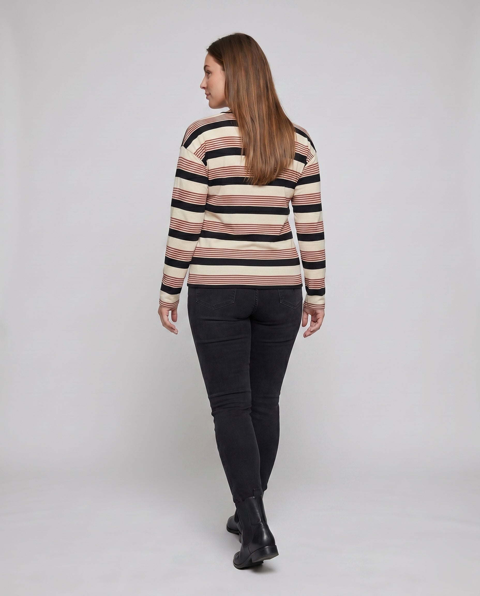 Product 15637869527370 - back_view