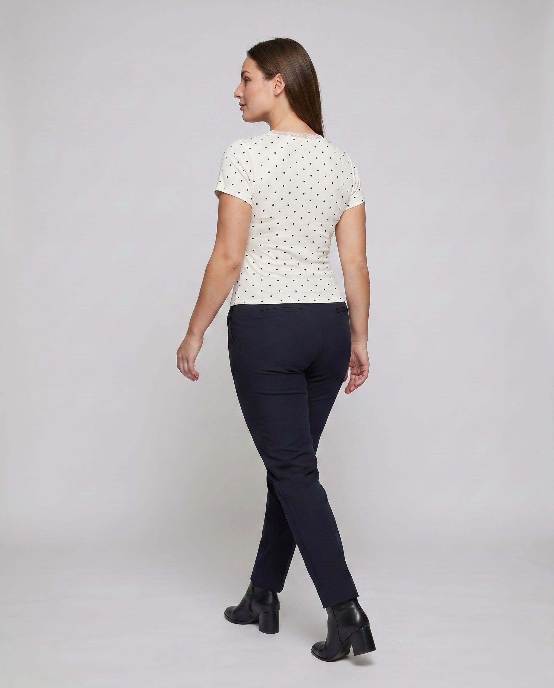 Product 15637869789514 - back_view