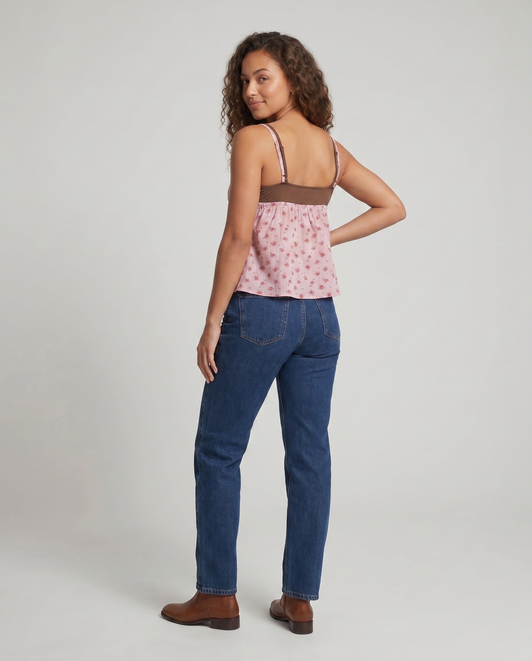 Product 15637872410954 - back_view