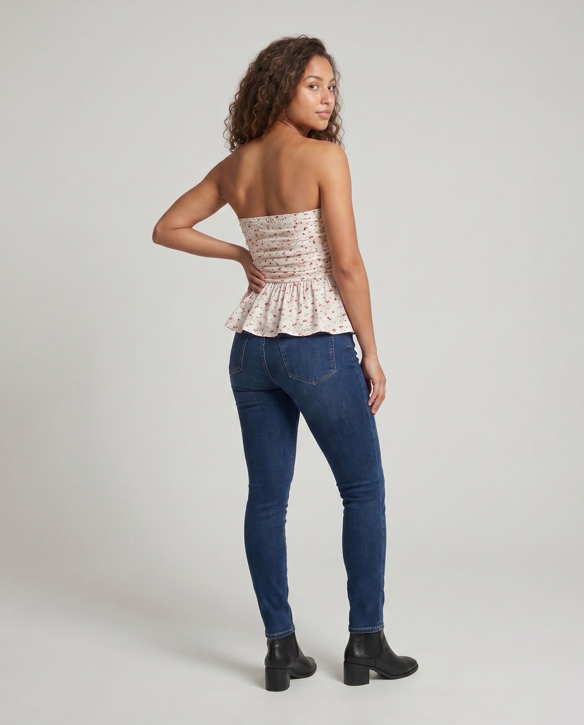 Product 15637873197386 - back_view