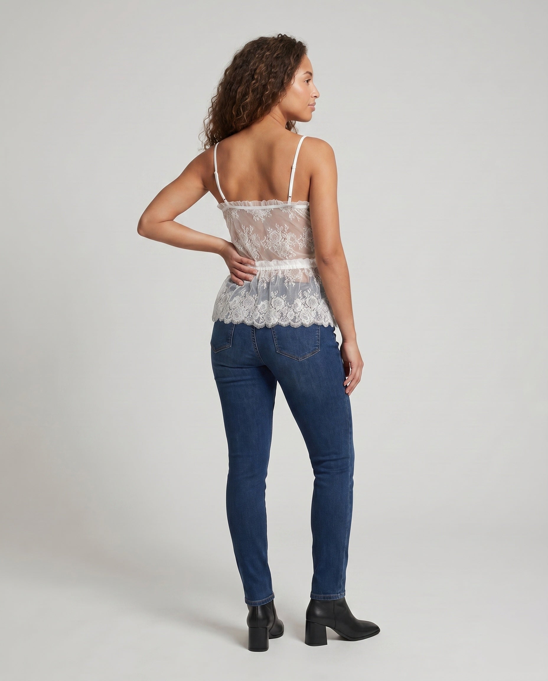 Product 15637873426762 - back_view