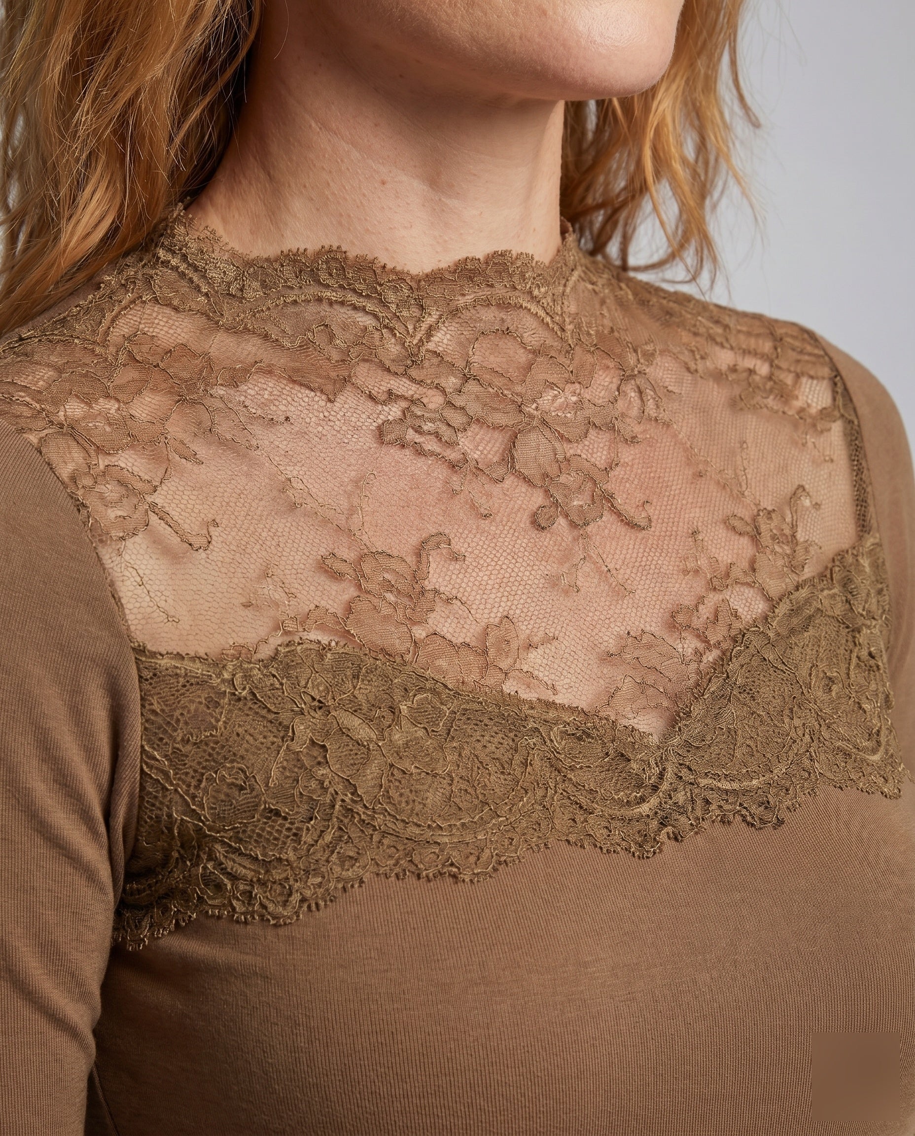 Product 15637874737482 - close_up_detail
