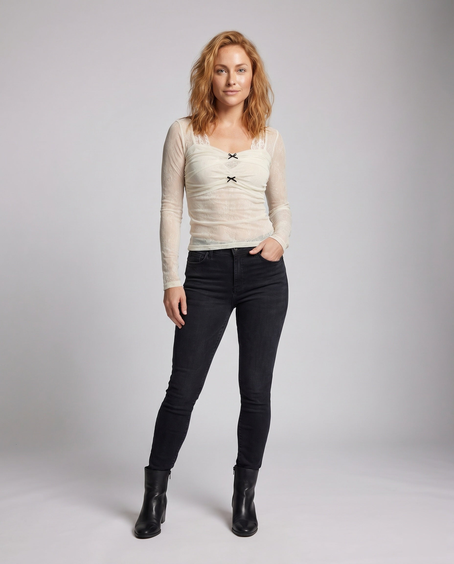 Product 15637875196234 - full_body_front