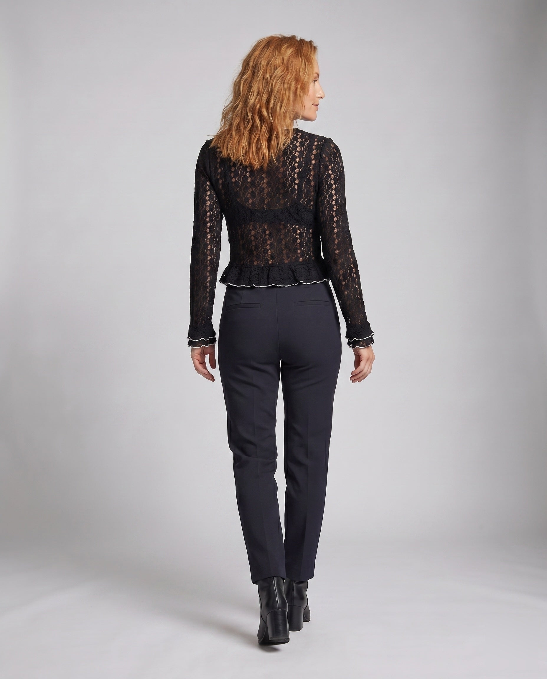 Product 15637875392842 - back_view