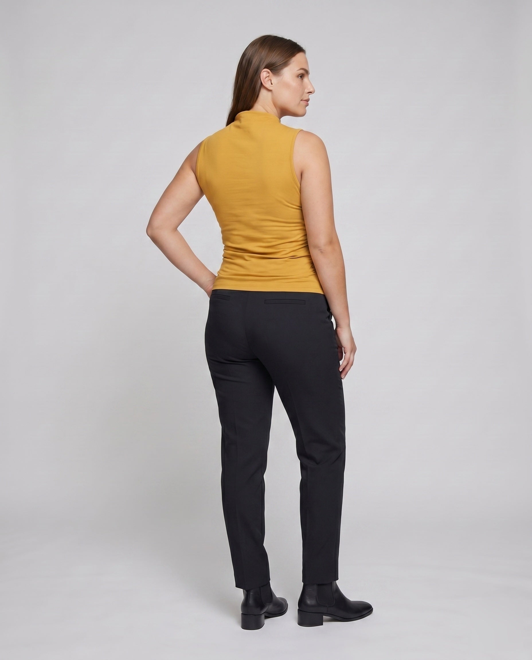 Product 15637876506954 - back_view