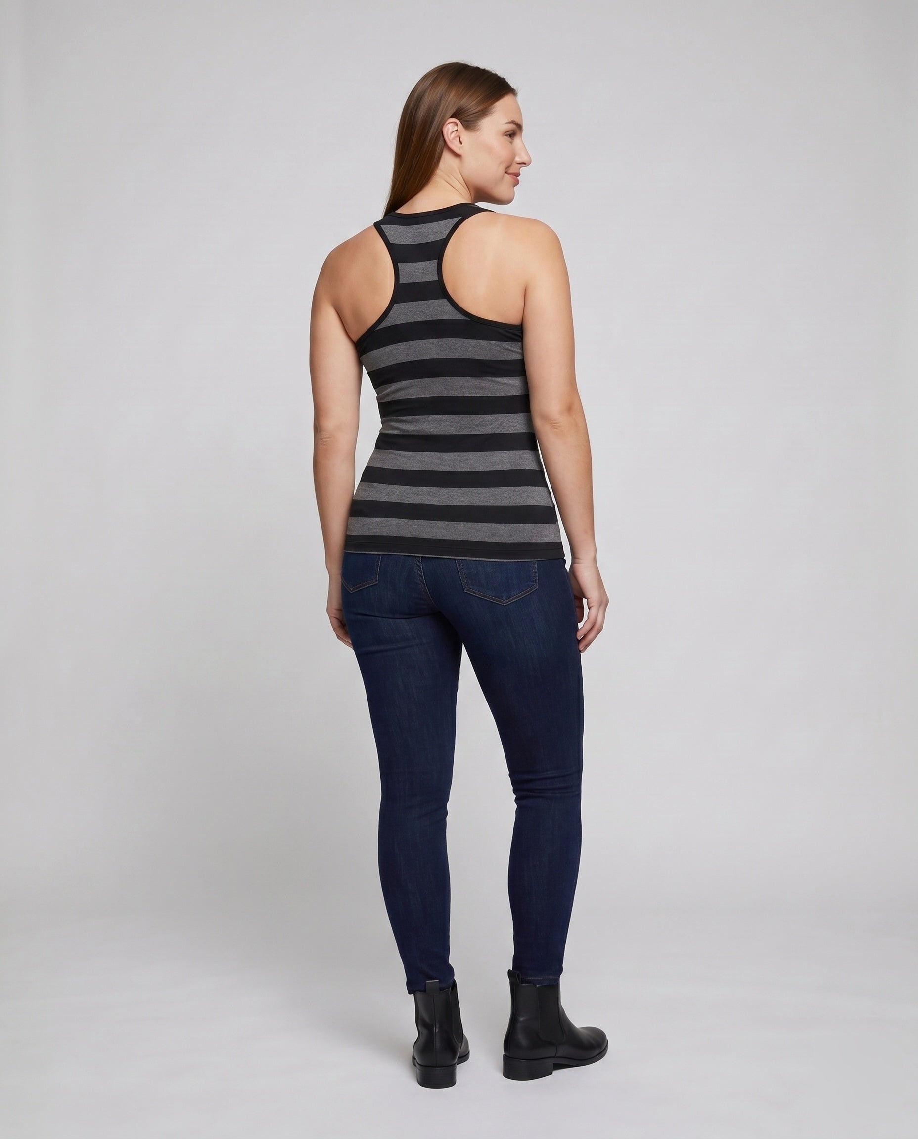 Product 15637876965706 - back_view
