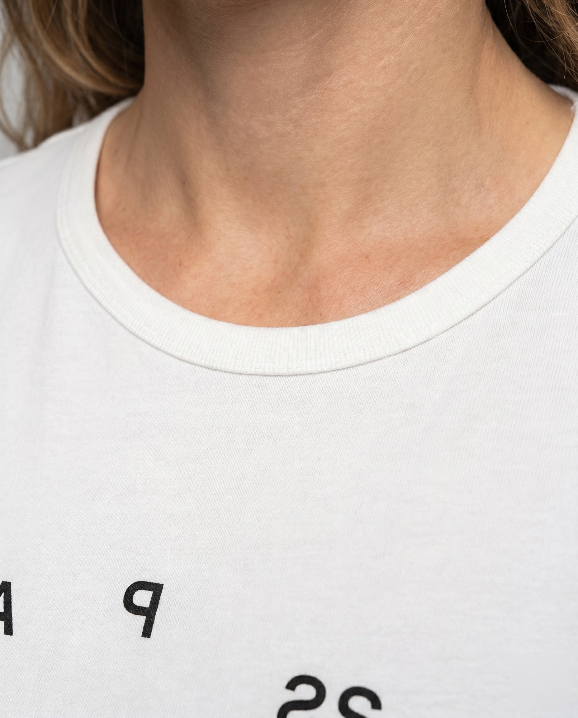 Product 15637878702410 - close_up_detail