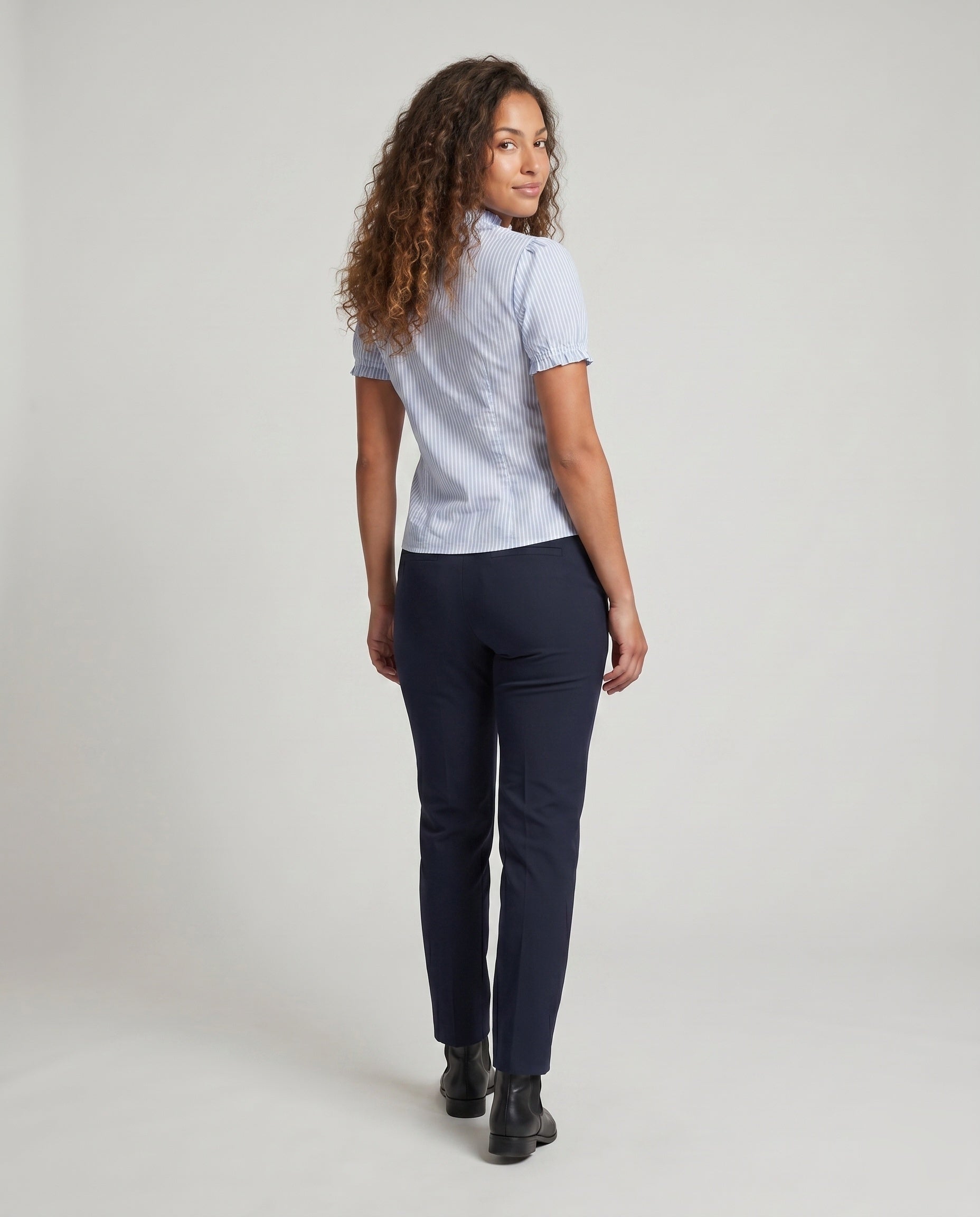 Product 15637882110282 - back_view