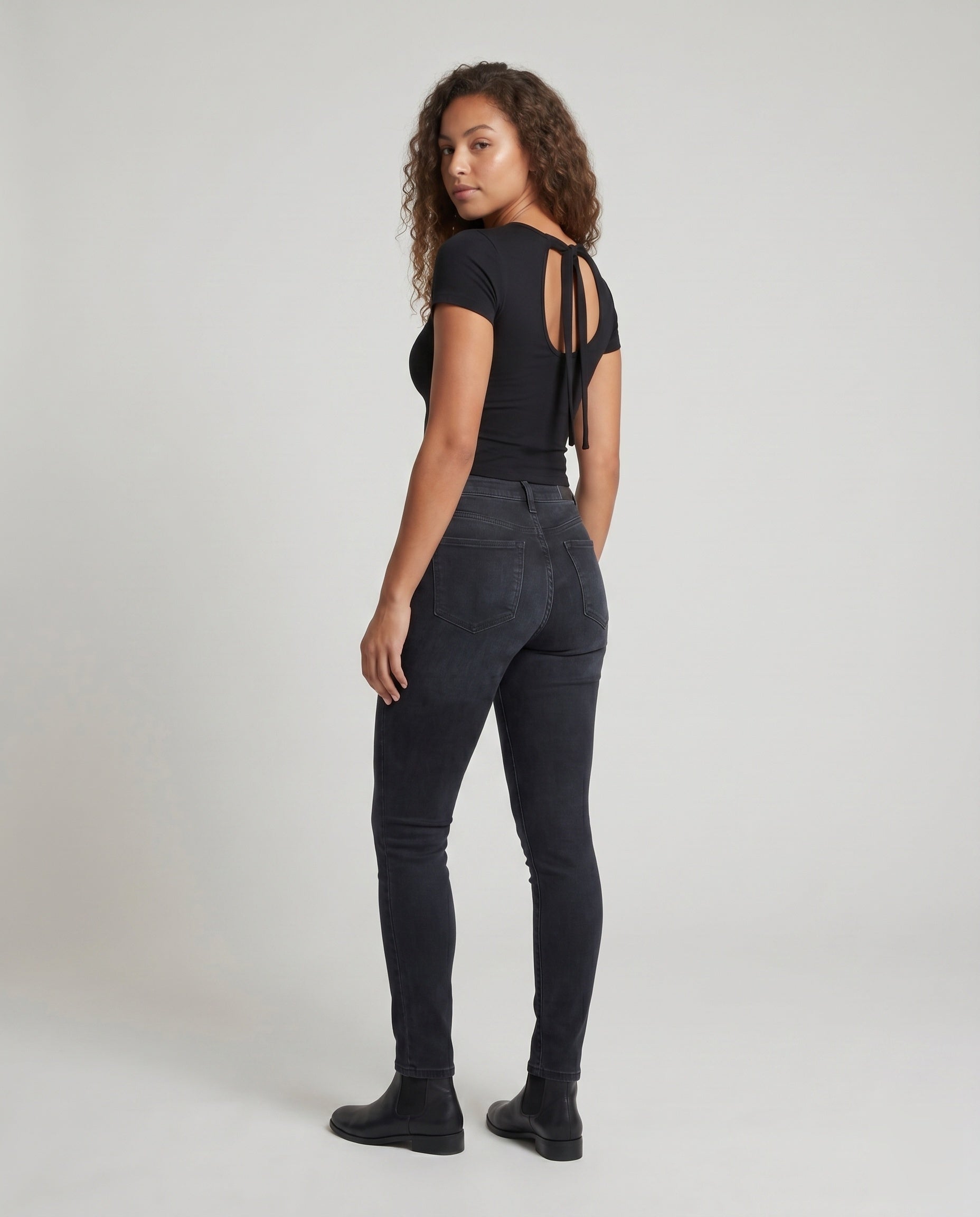 Product 15637882143050 - back_view