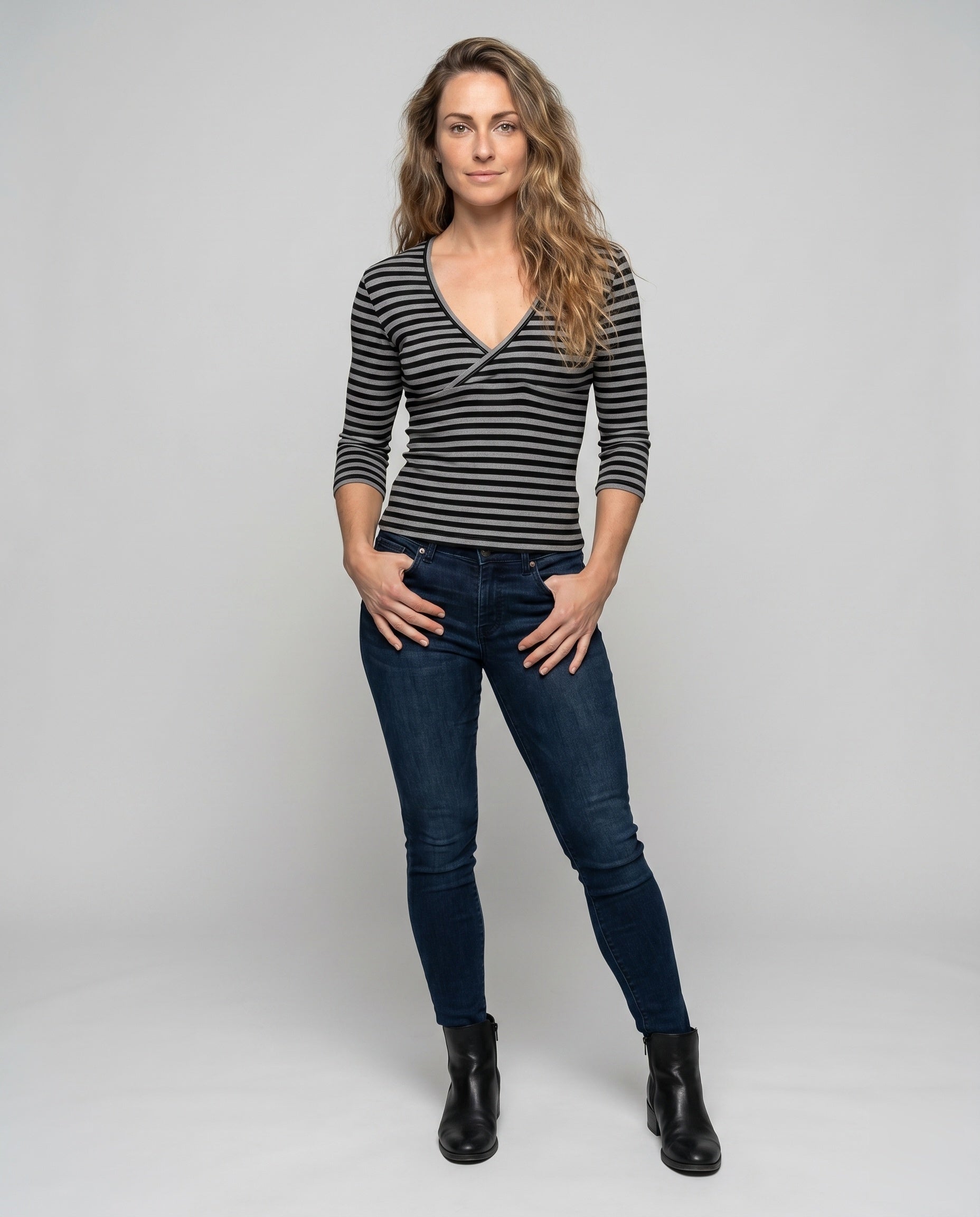 Product 15637882798410 - full_body_front