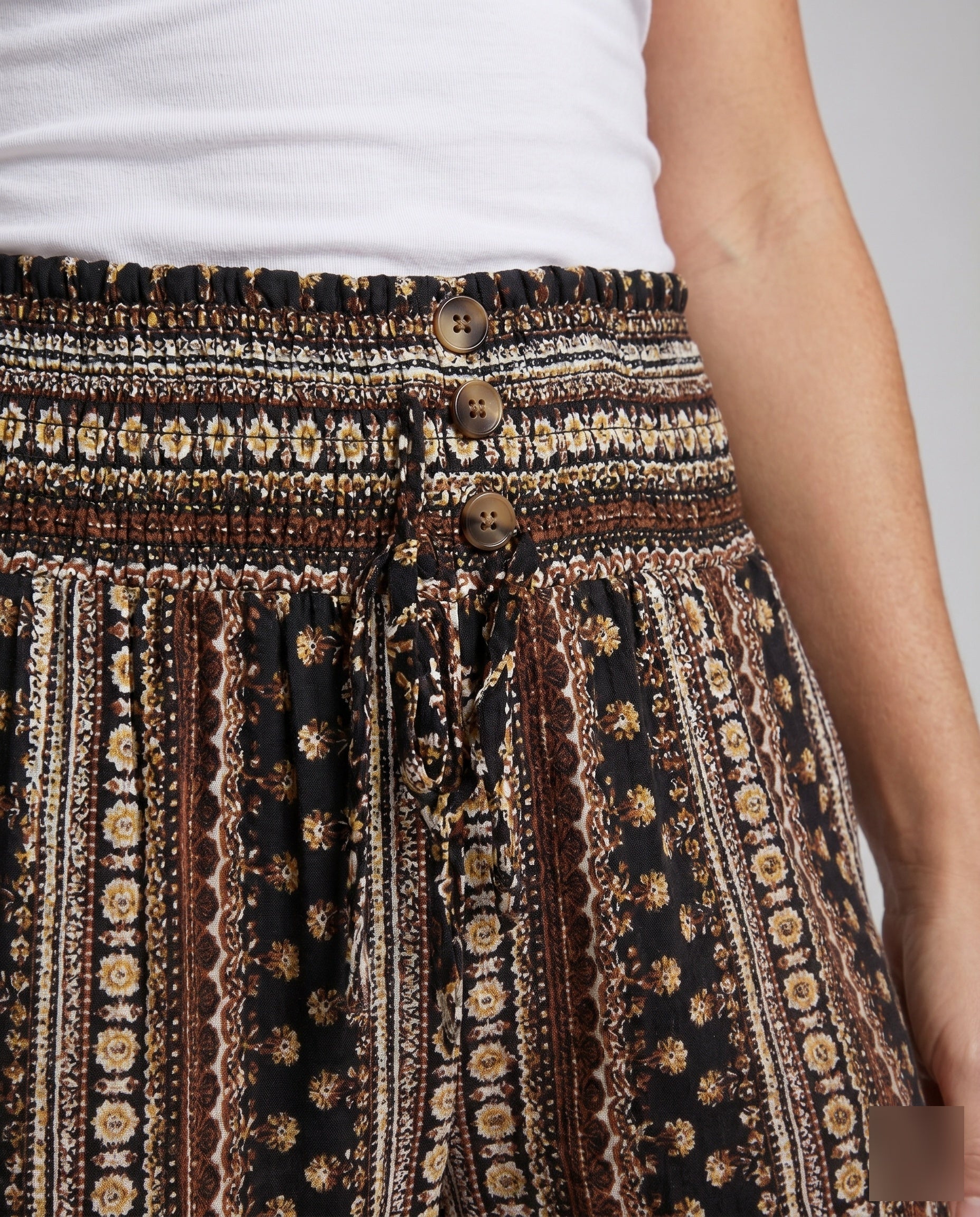 Product 15638214934858 - close_up_detail