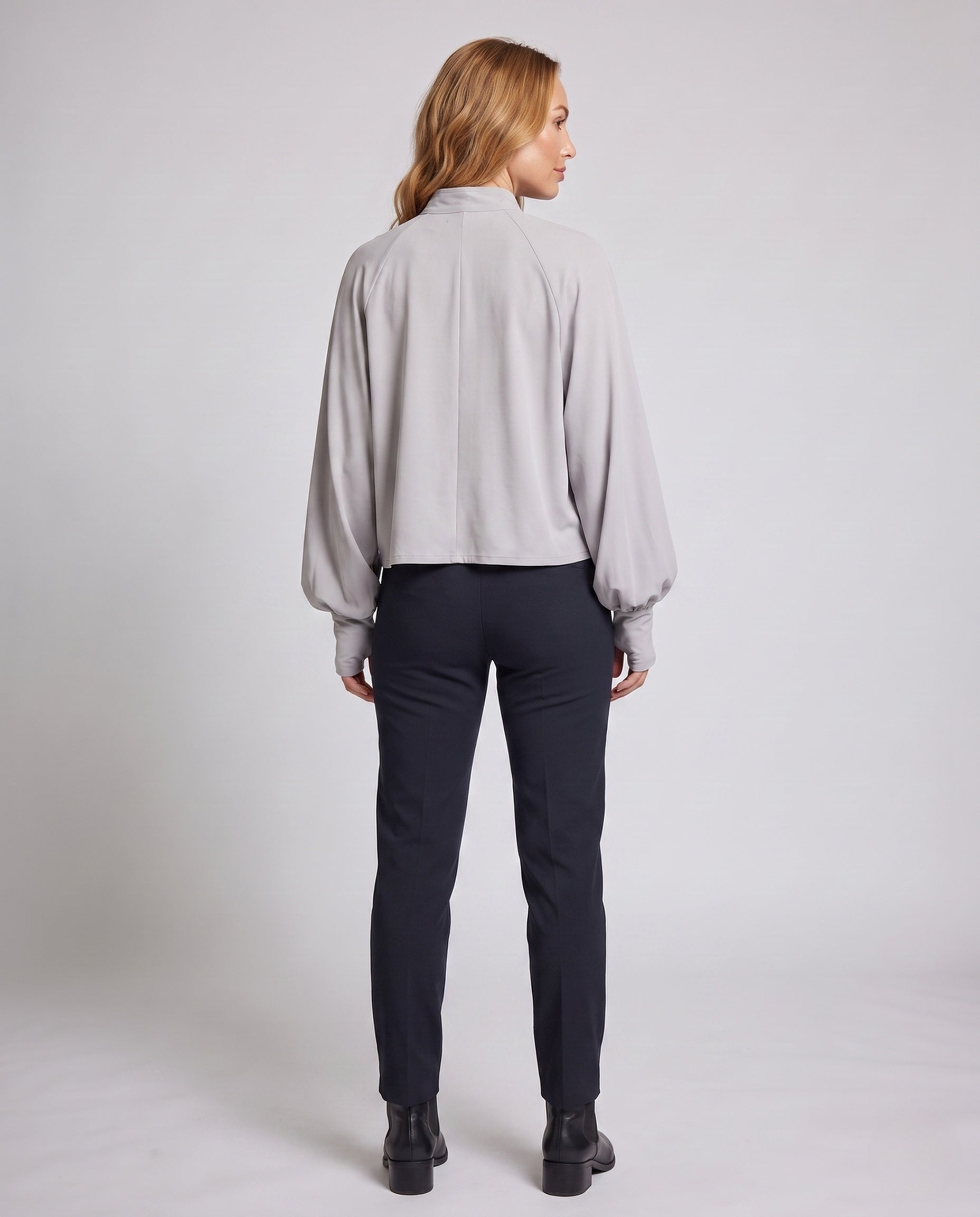 Product 15847612055882 - back_view