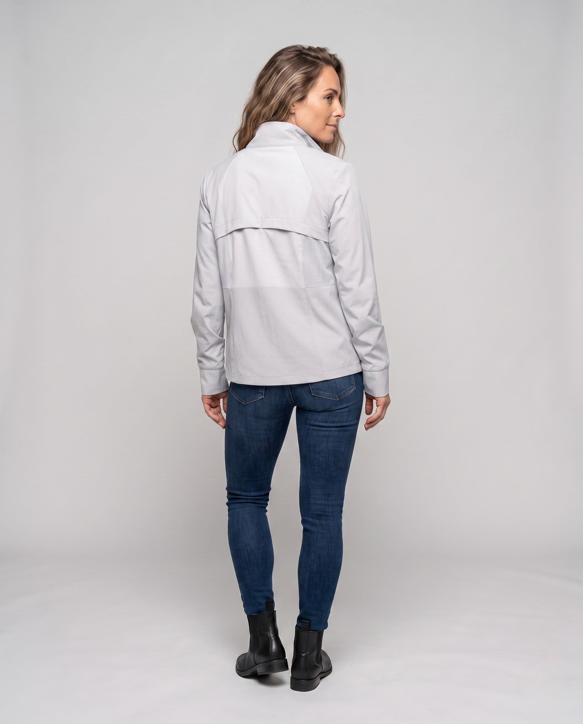 Product 15850135224650 - back_view
