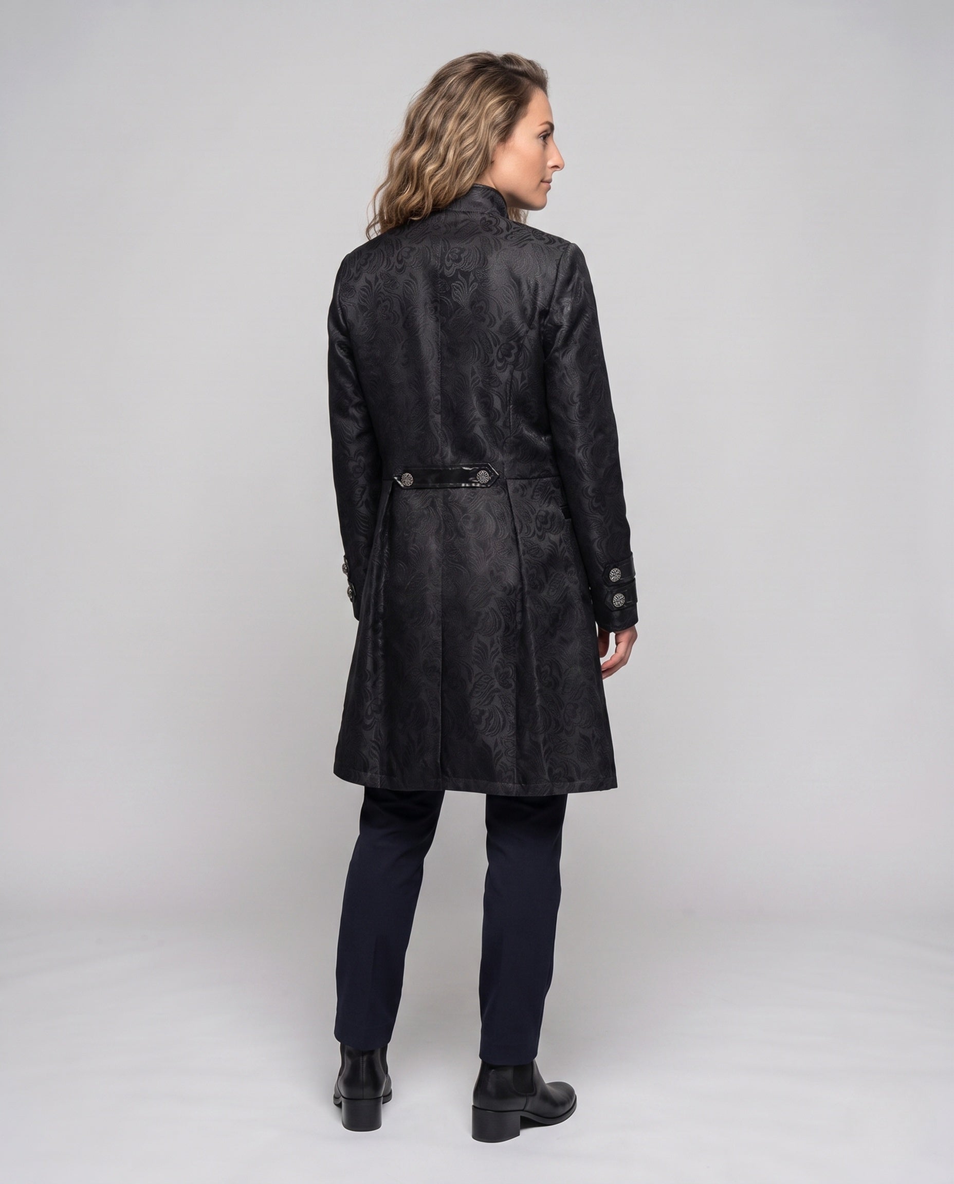 Product 15960135270730 - back_view