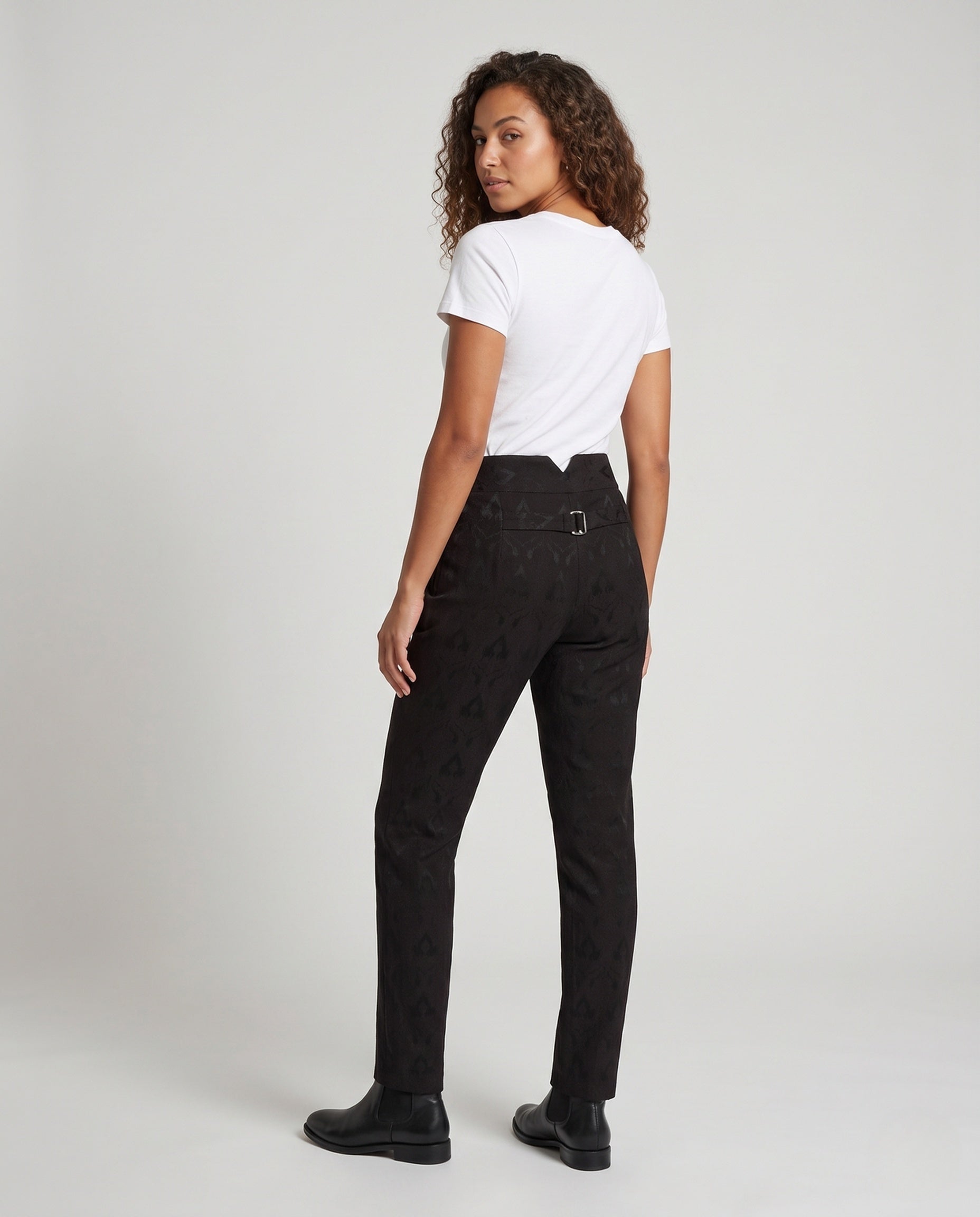 Product 15960136548682 - back_view