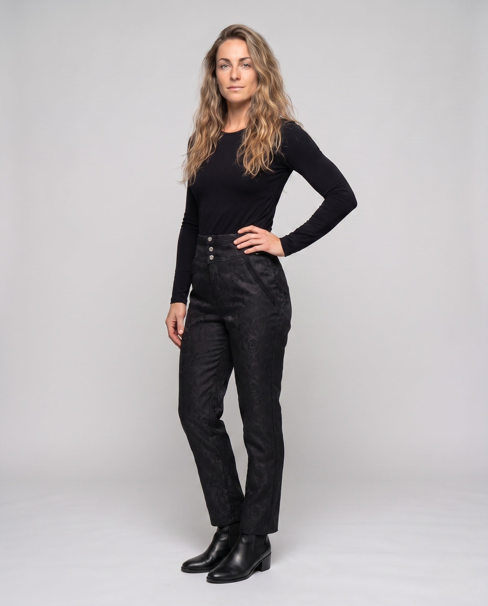 Product 15960138416458 - lower_body
