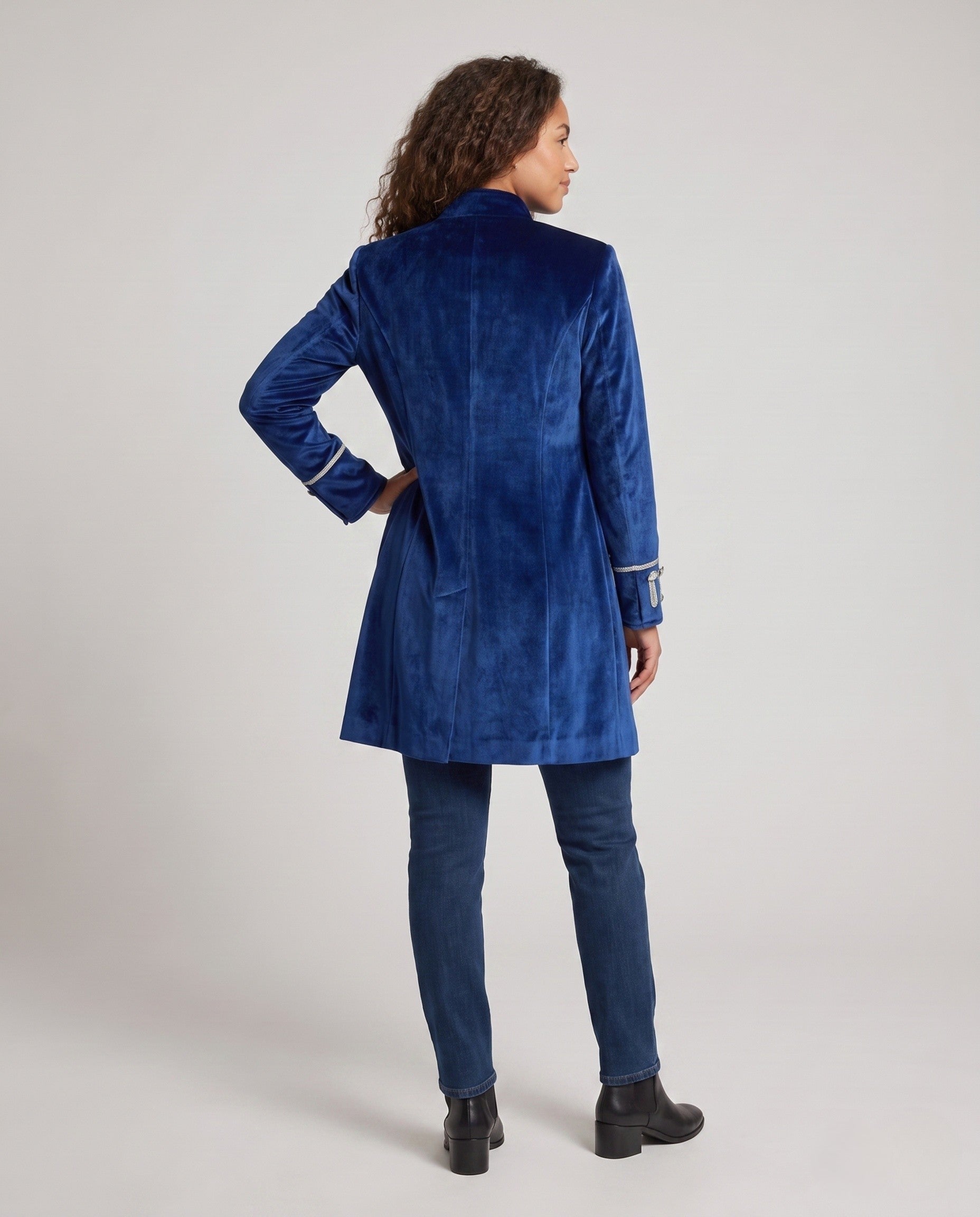 Ladies elegant velvet tailcoat with elaborate buttons Chichicherry
