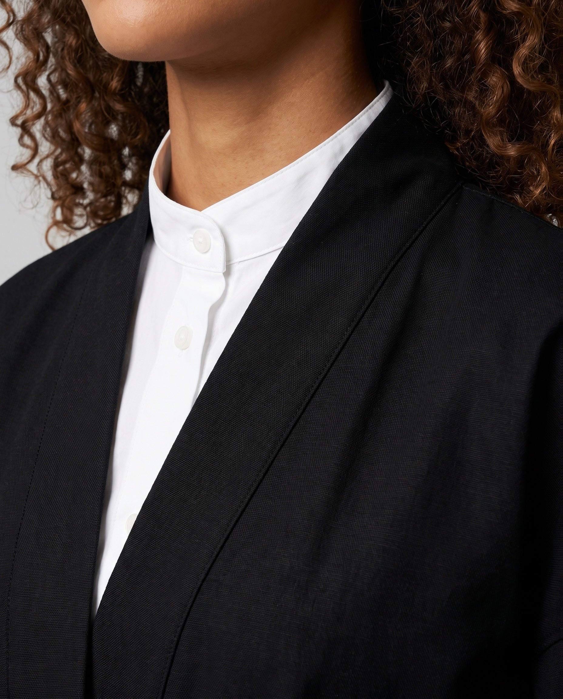 Product 15960160043338 - close_up_detail