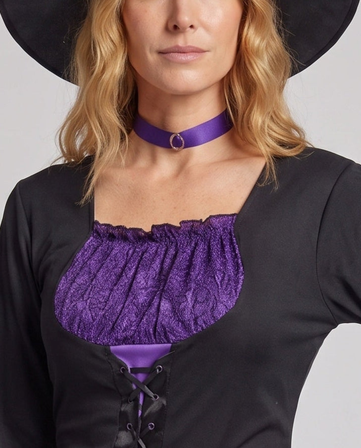 Women's witch costume with elegant cut and enchanting front details Chichicherry