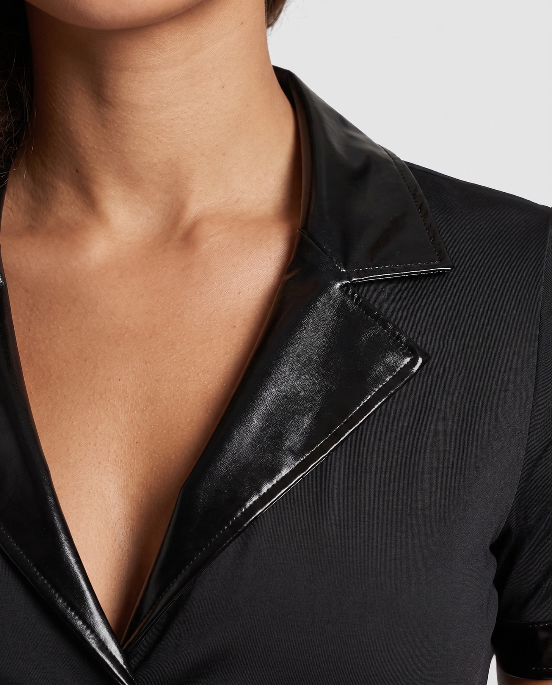 Product 15960435851594 - close_up_detail