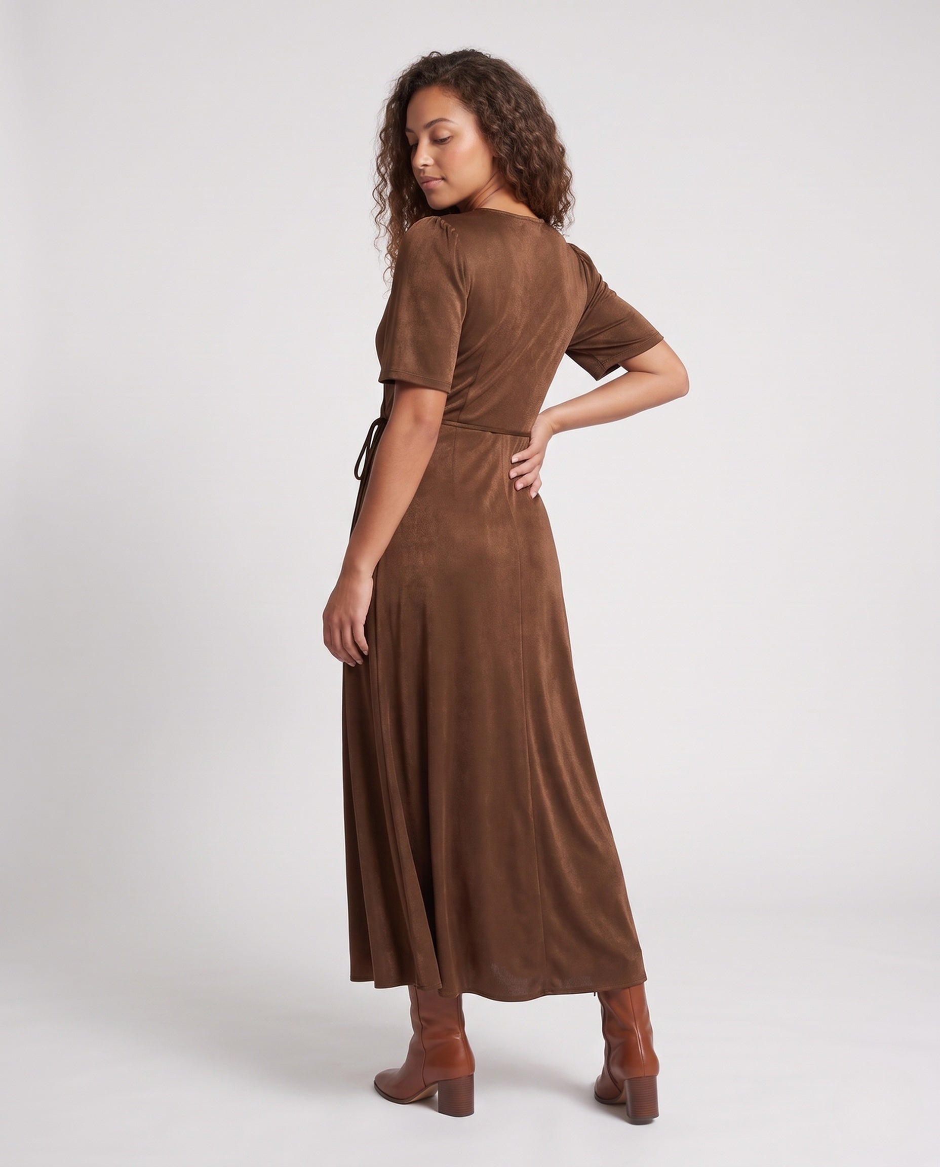 Product 15963930132810 - back_view