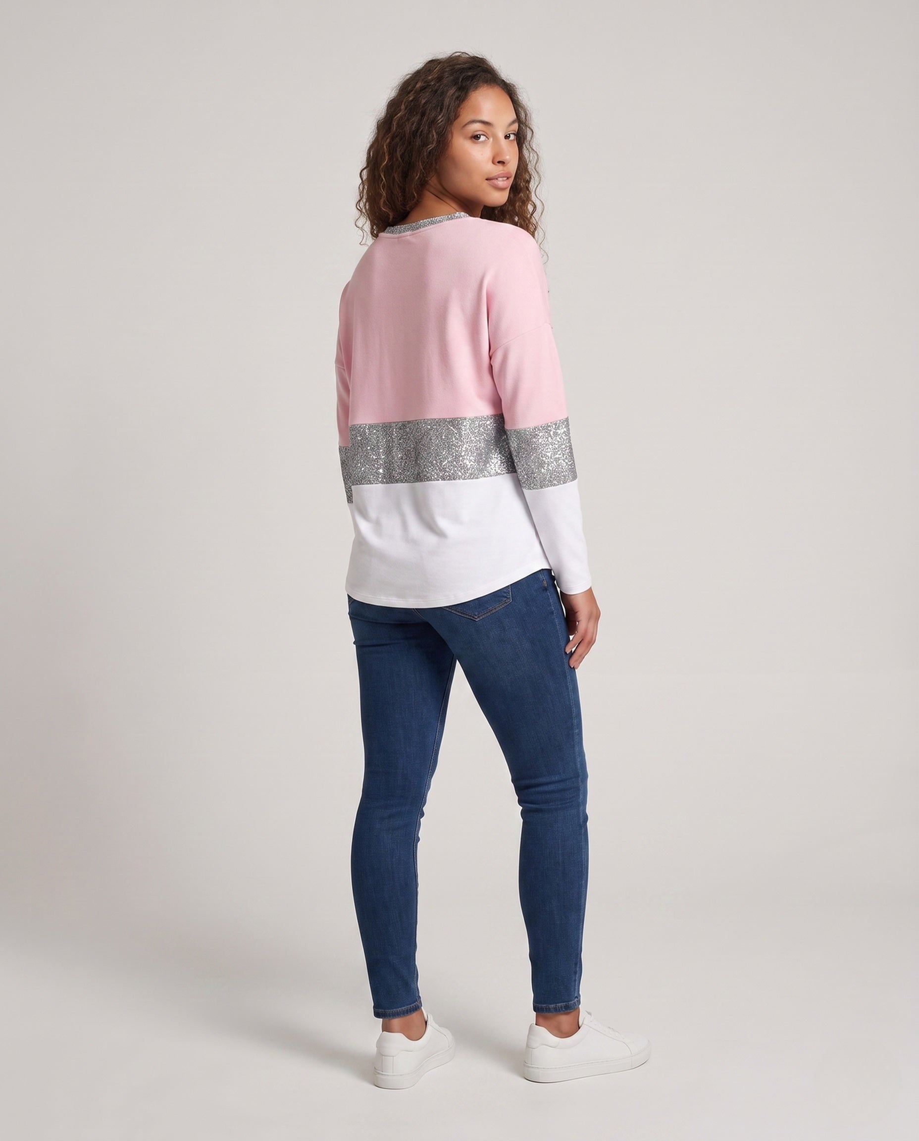 Product 15979761631562 - back_view