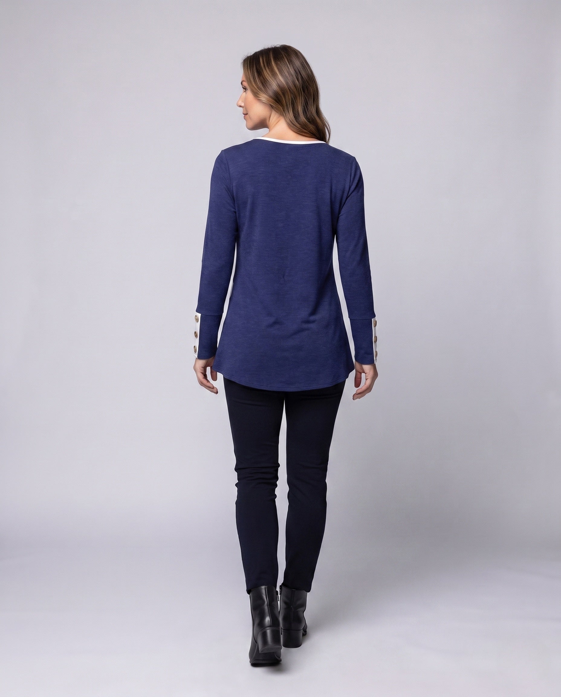 Product 15979765039434 - back_view