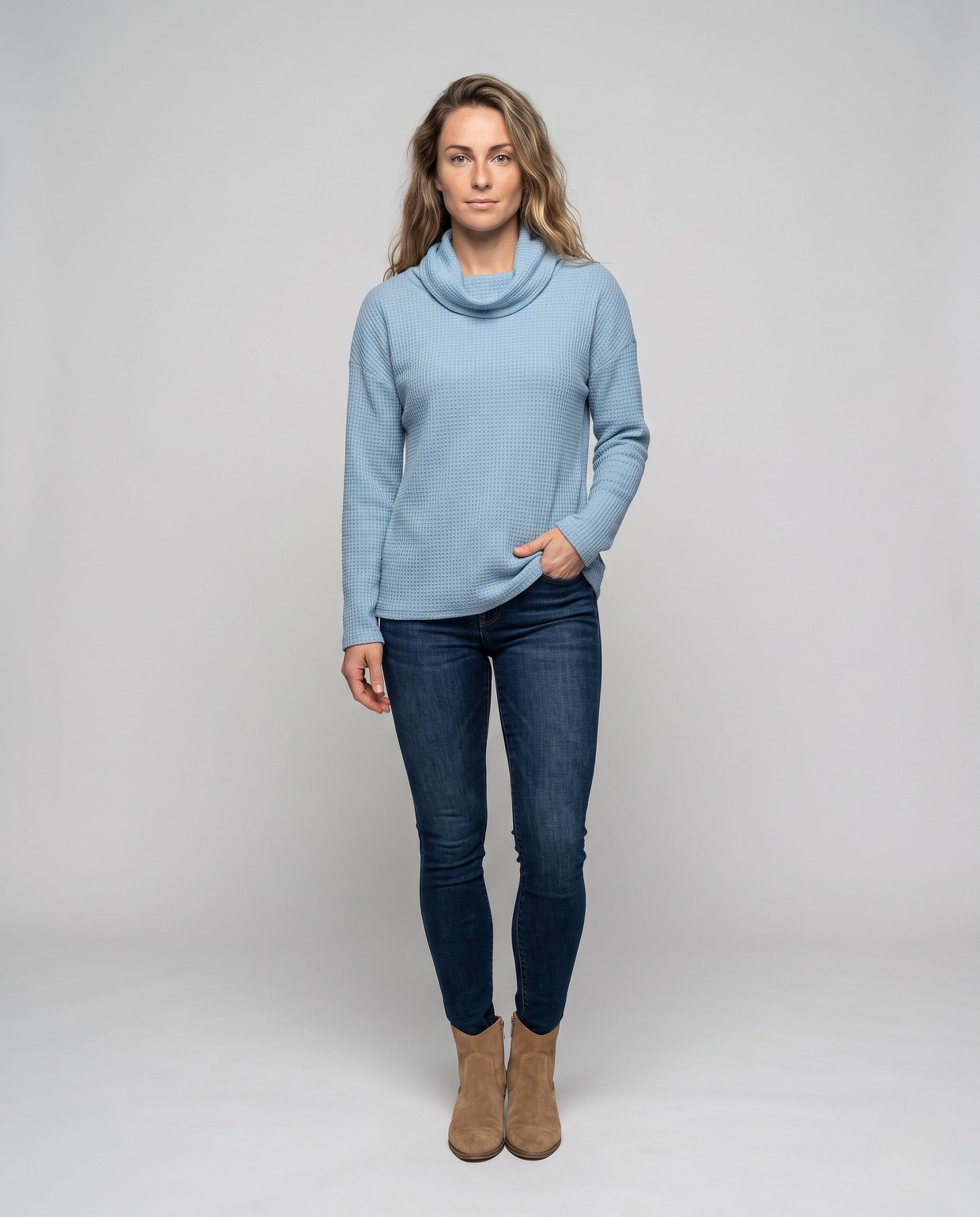 Product 15979768709450 - full_body_front