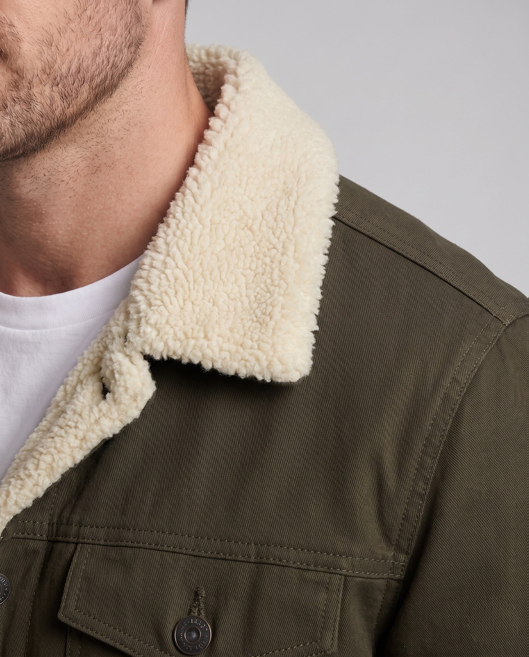 Product 16013406044490 - close_up_detail