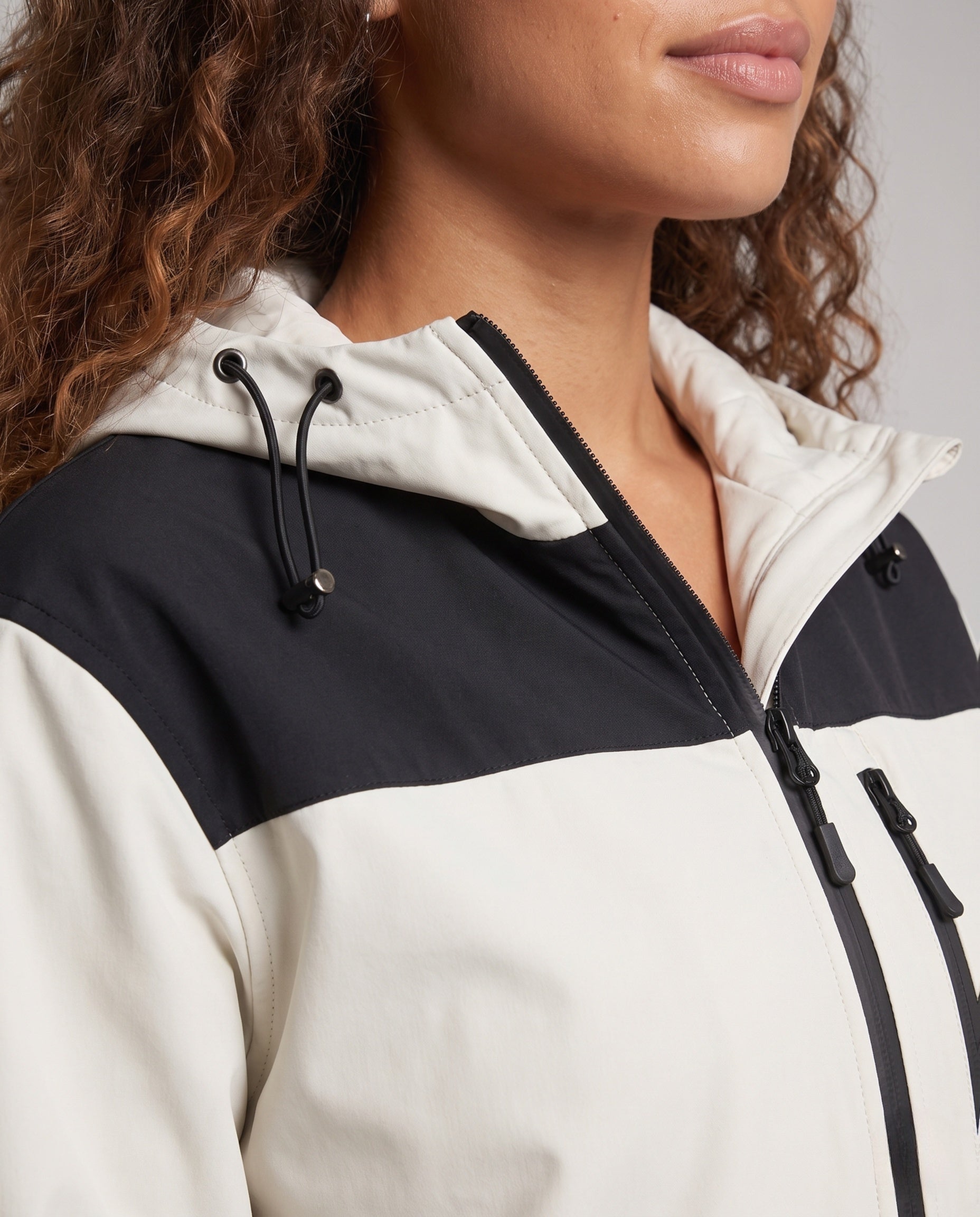 Product 16014722105674 - close_up_detail