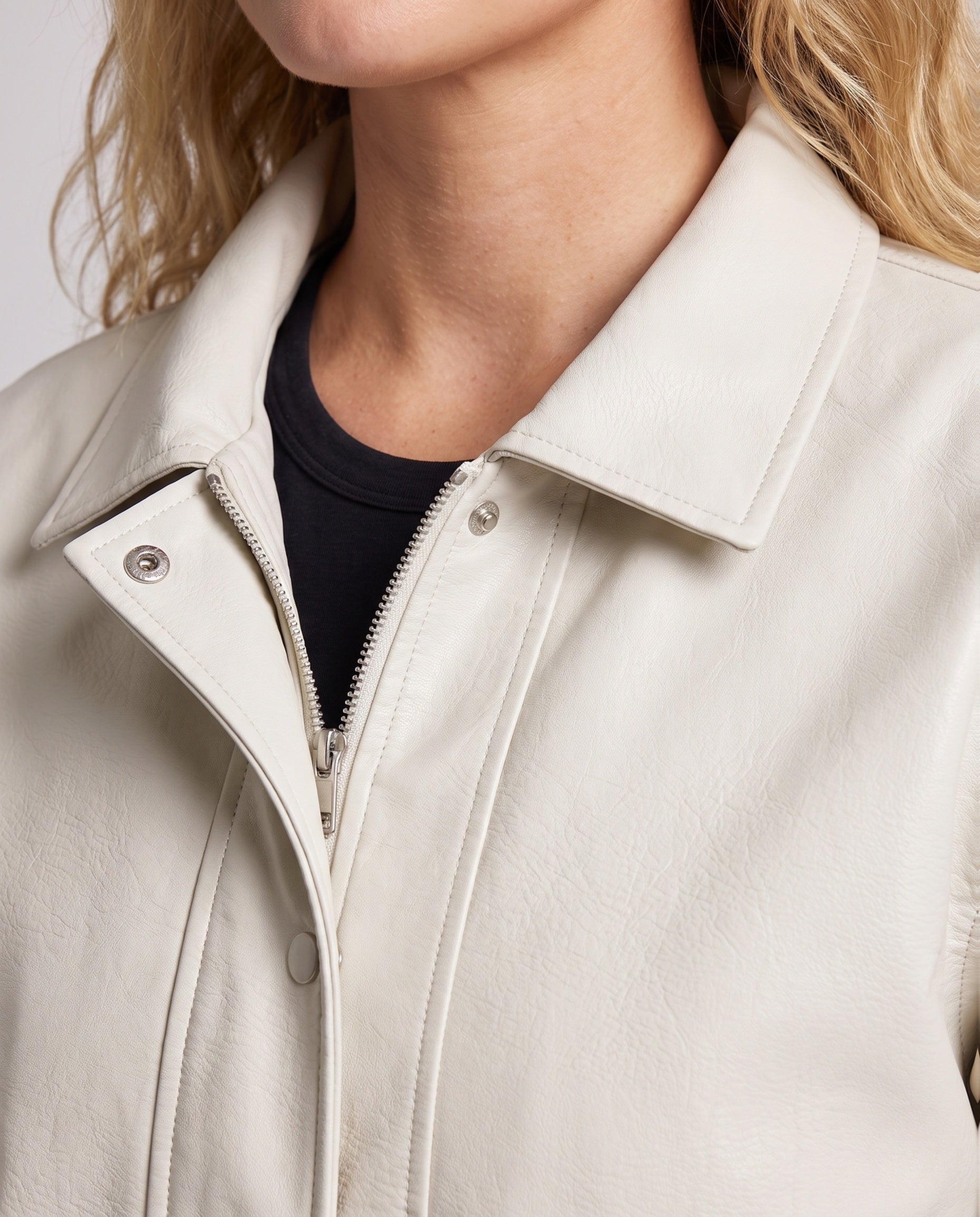Product 16014722793802 - close_up_detail
