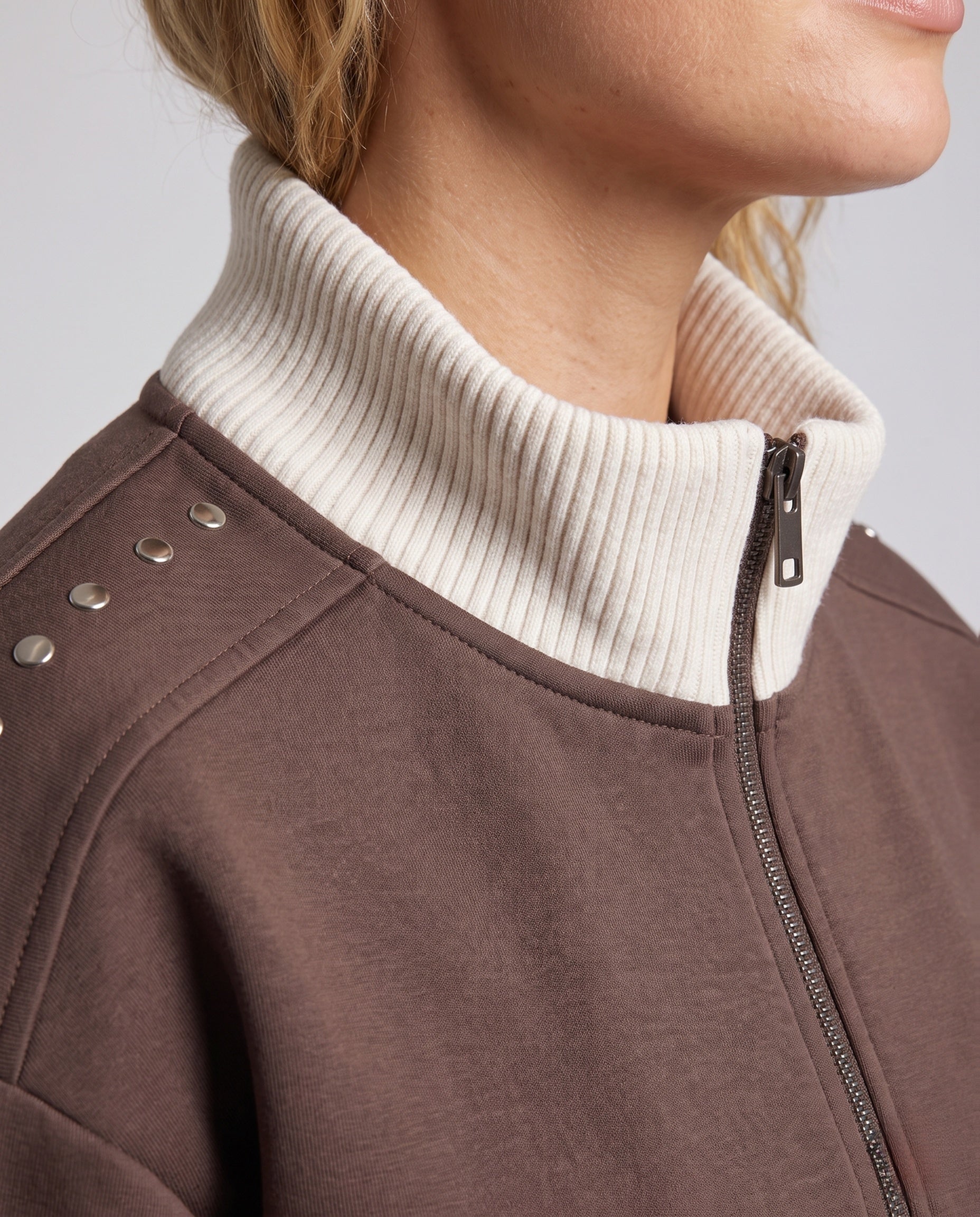 Product 16014723023178 - close_up_detail