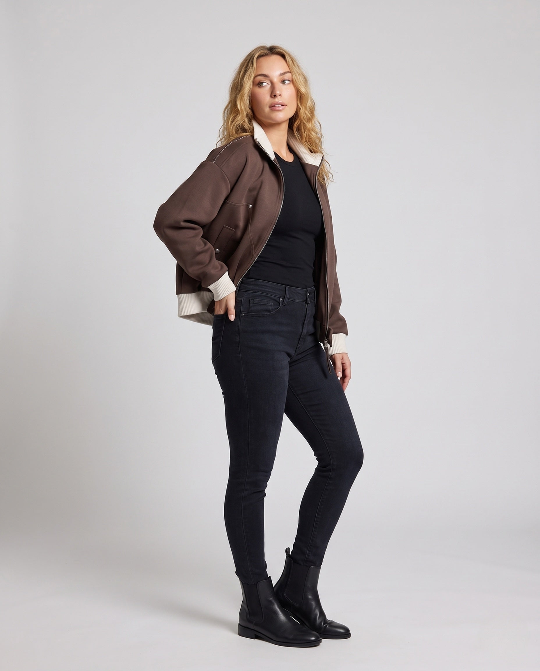 Product 16014723023178 - full_body_front