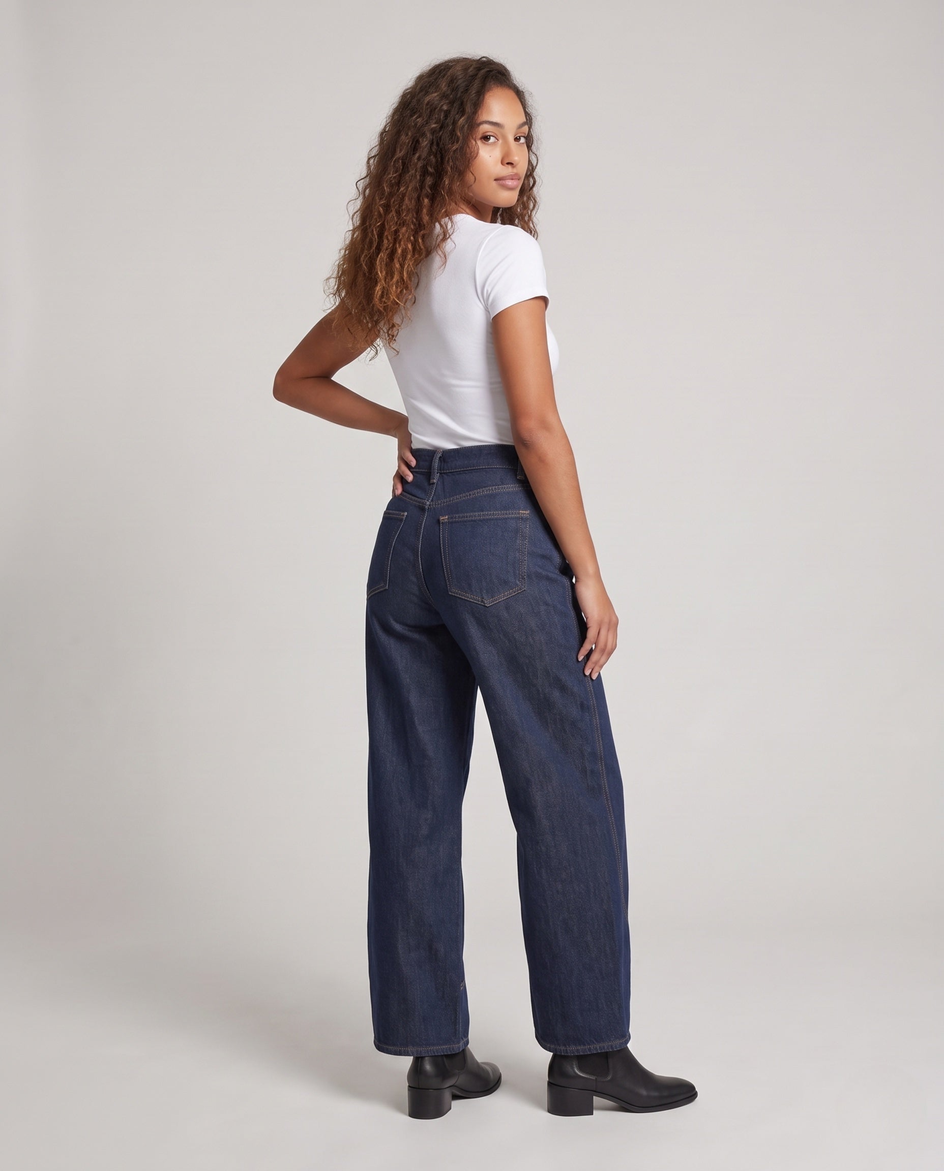 Product 16017125835082 - back_view